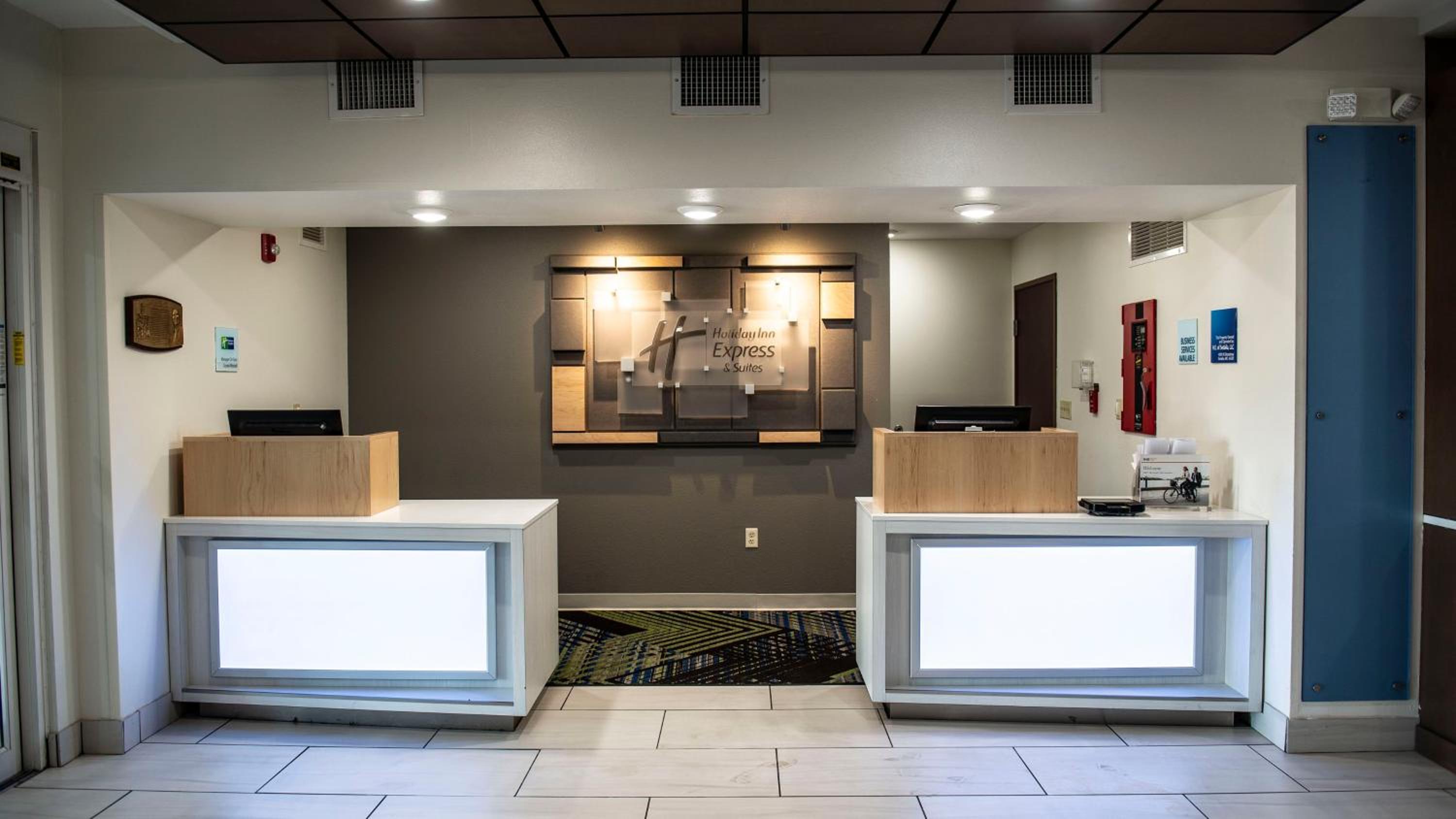 Sedalia Vacations - Holiday Inn Express Hotel  Suites Sedalia, an IHG Hotel - Property Image 3