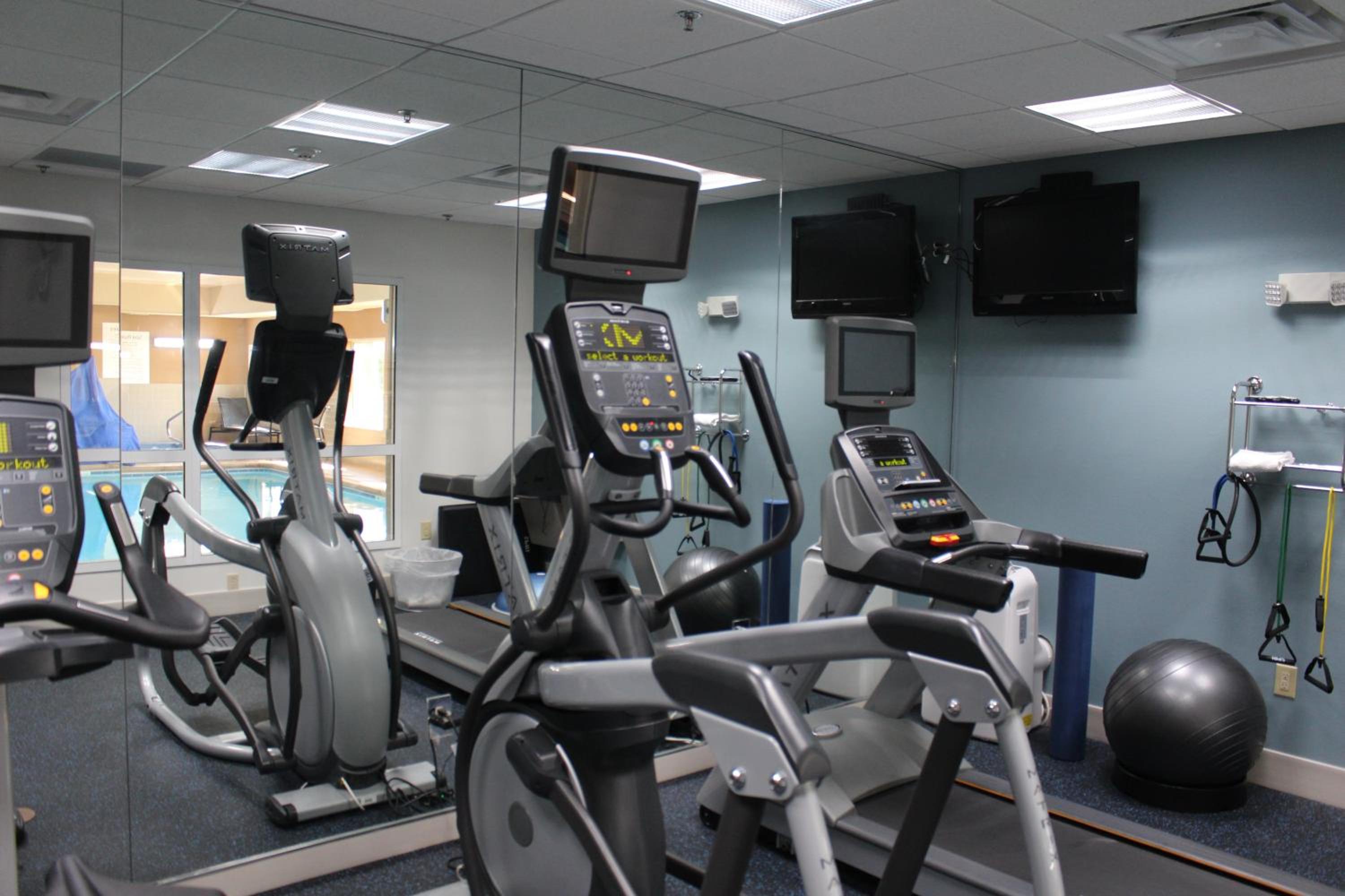 Sedalia Vacations - Holiday Inn Express Hotel  Suites Sedalia, an IHG Hotel - Property Image 2