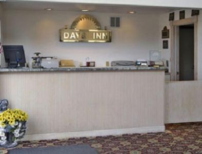 Days Inn by Wyndham Fort Stockton view 4