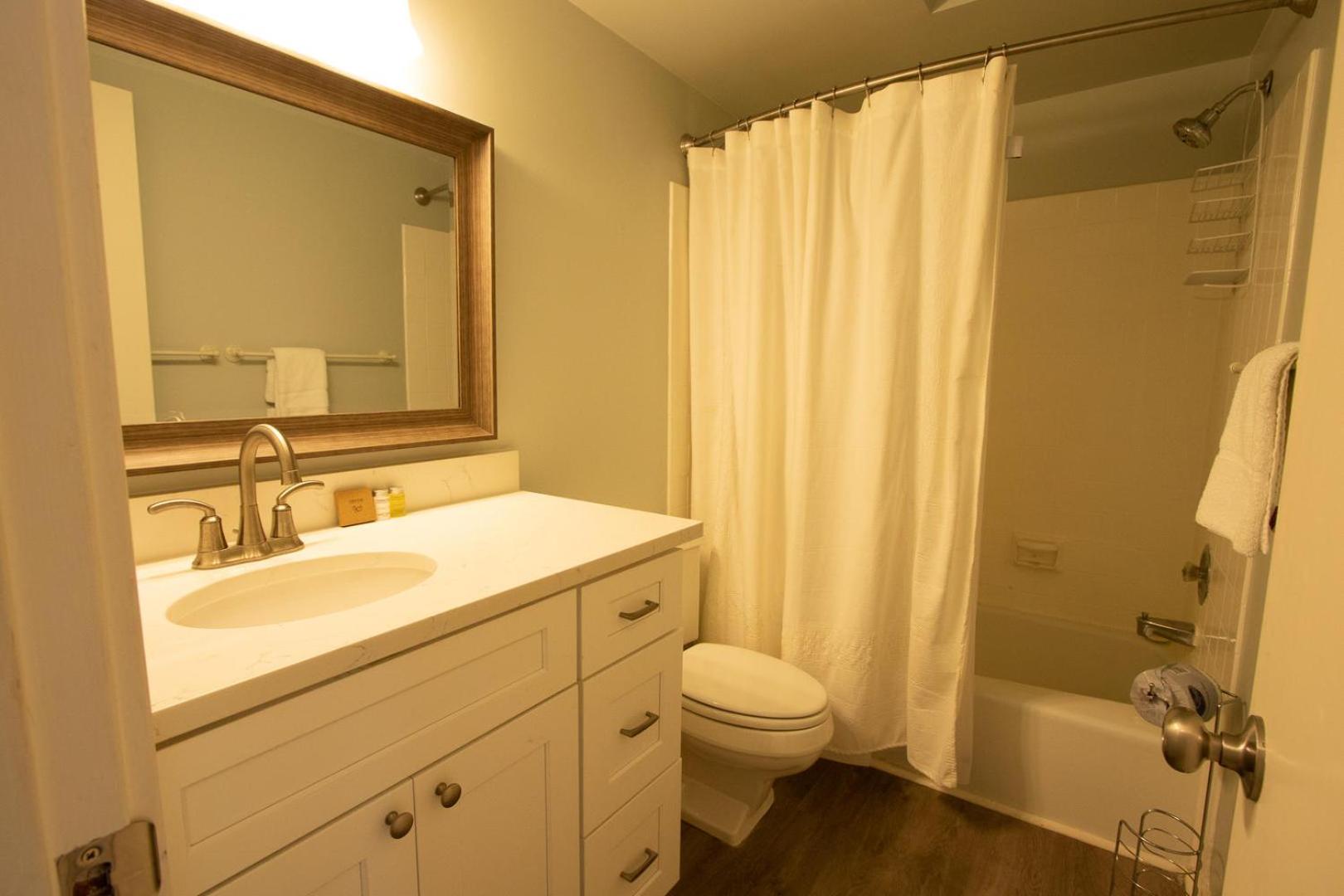 124 Capt John Fripp Villa