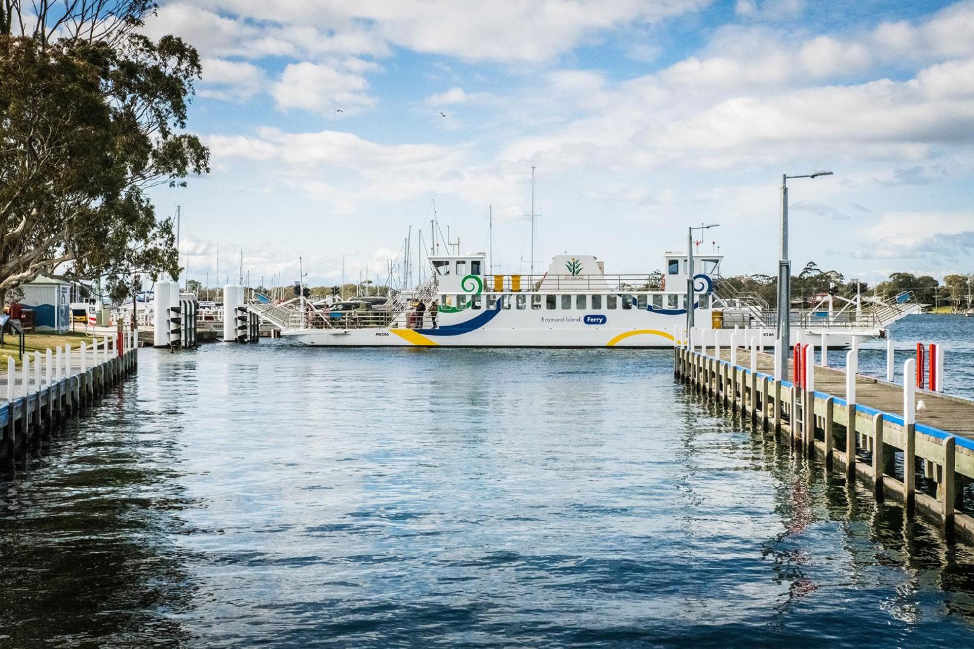 Swan Cove Beachfront