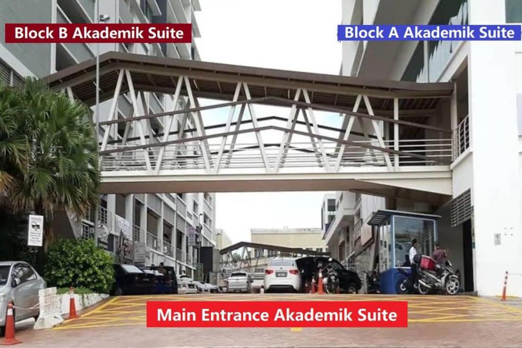Baojuwu 1 Bedroom Akademik Suites Austin Heights