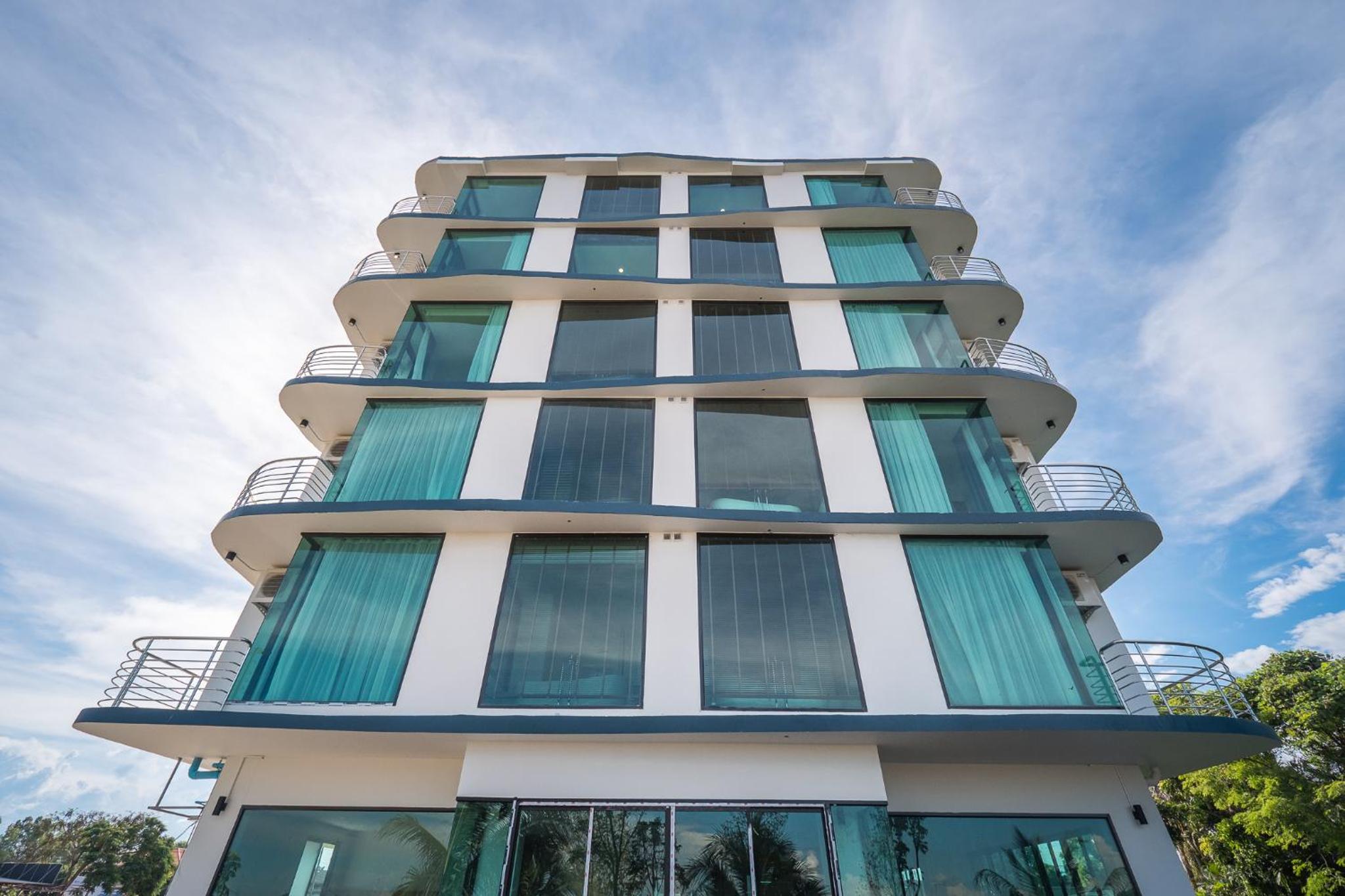 Hotel Siri regent Hotel - Image 1