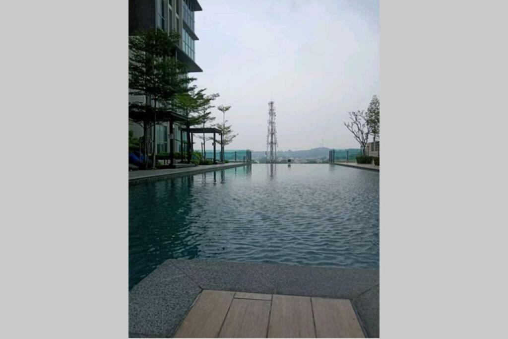 Seri Kembangan Facilities Level Free WIFI Cozy Home - 3Elements view 4