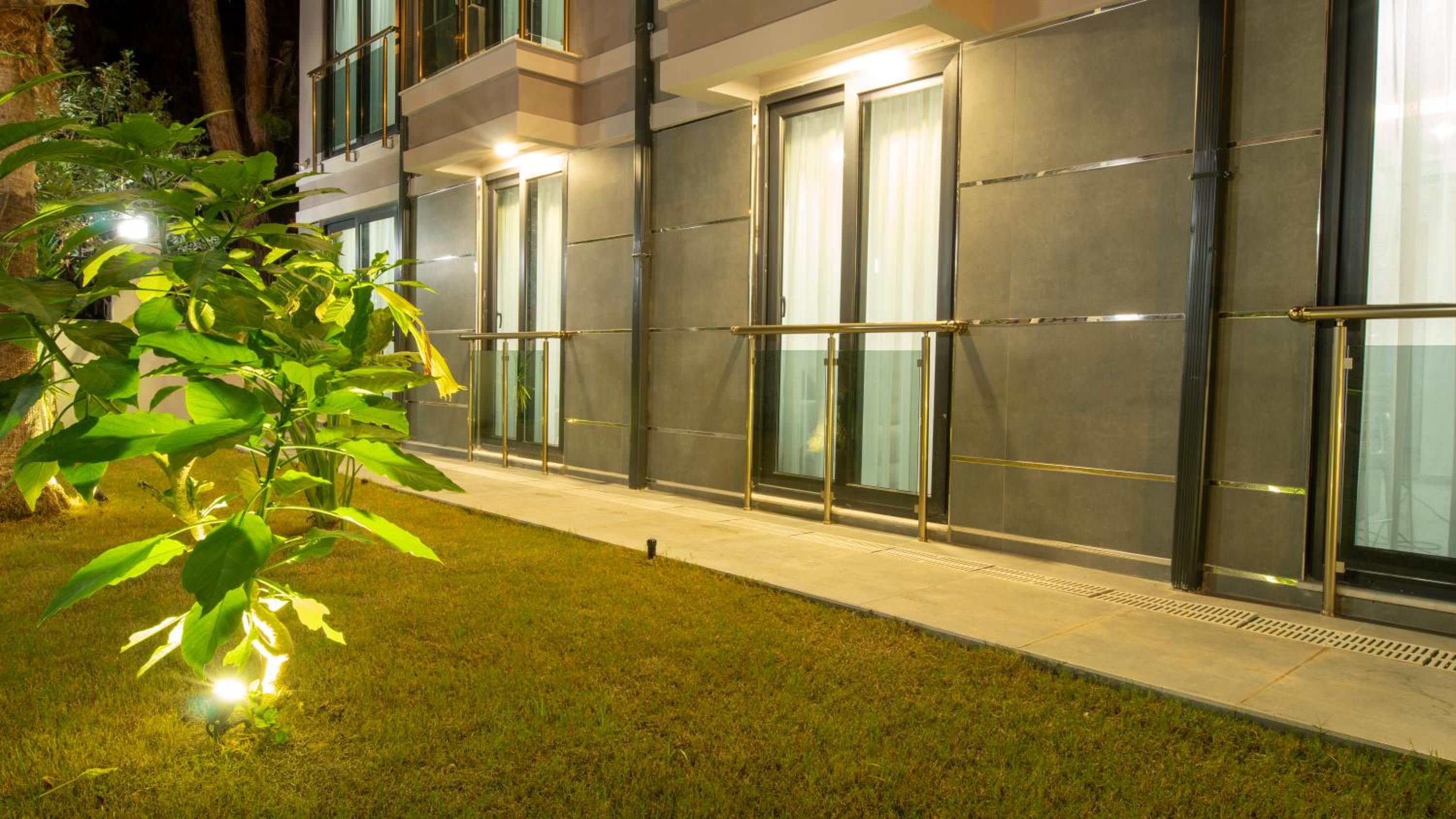 OPERA SUITES Apart Hotel - Image 7