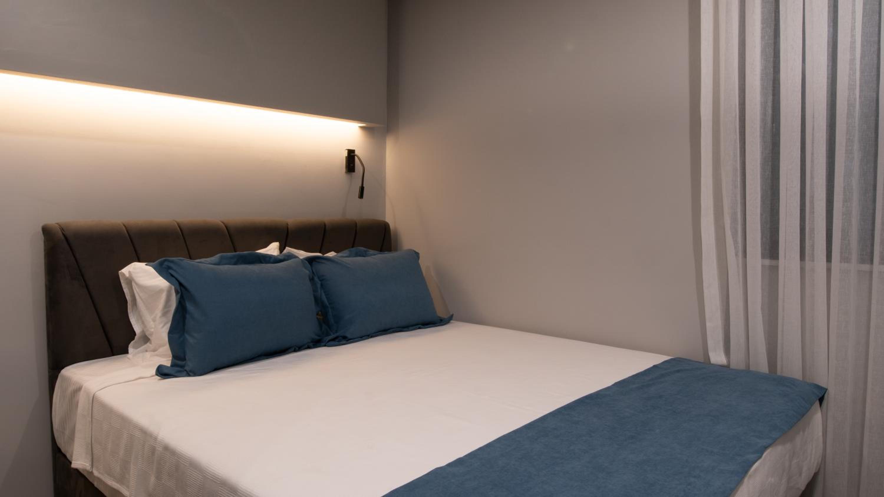 OPERA SUITES Apart Hotel - Image 37