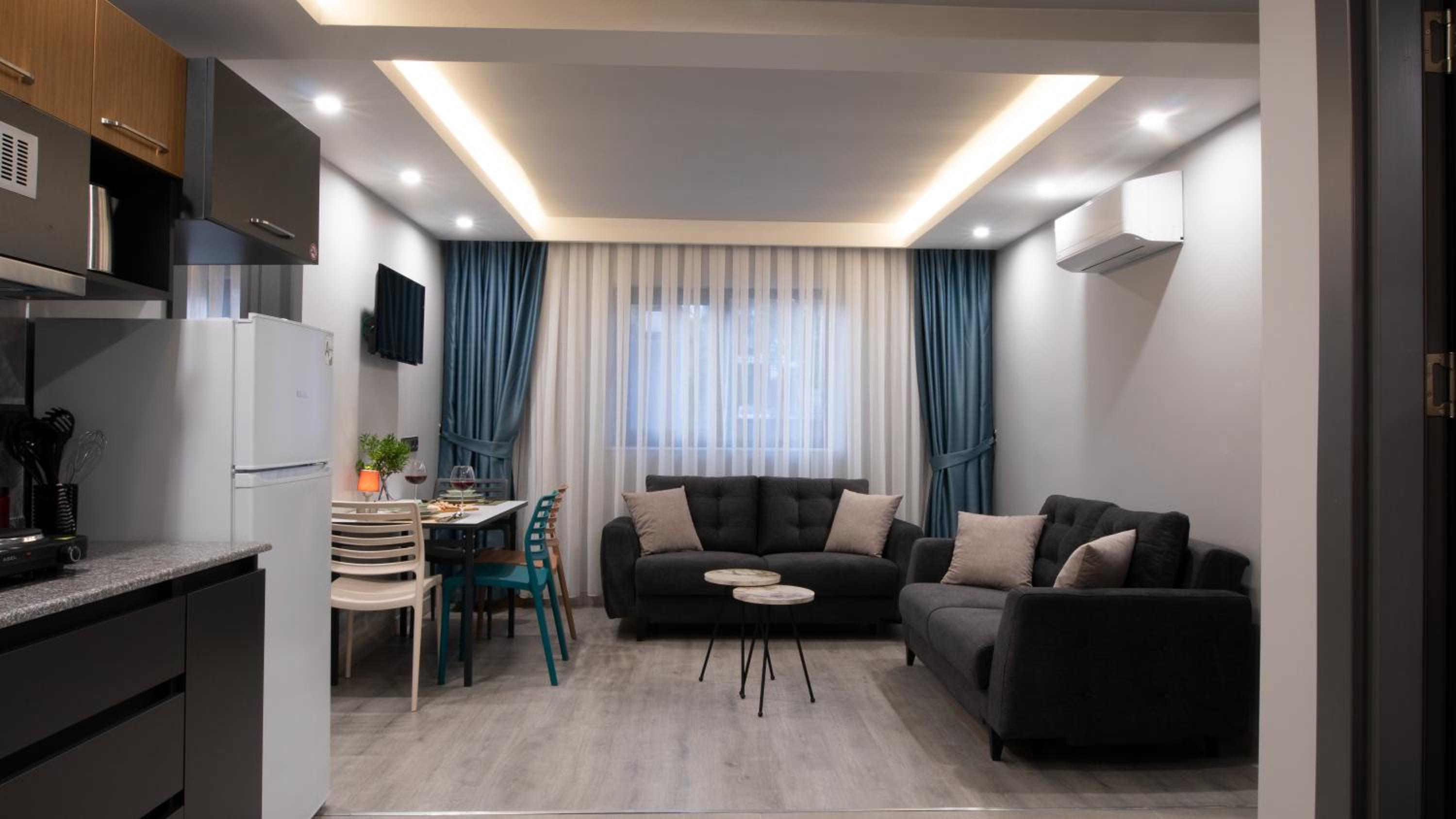 OPERA SUITES Apart Hotel - Image 5