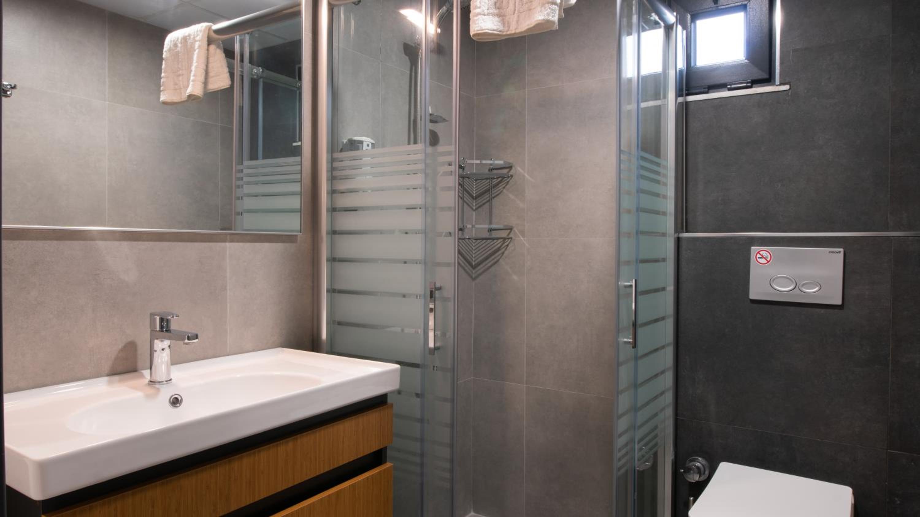 OPERA SUITES Apart Hotel - Image 24