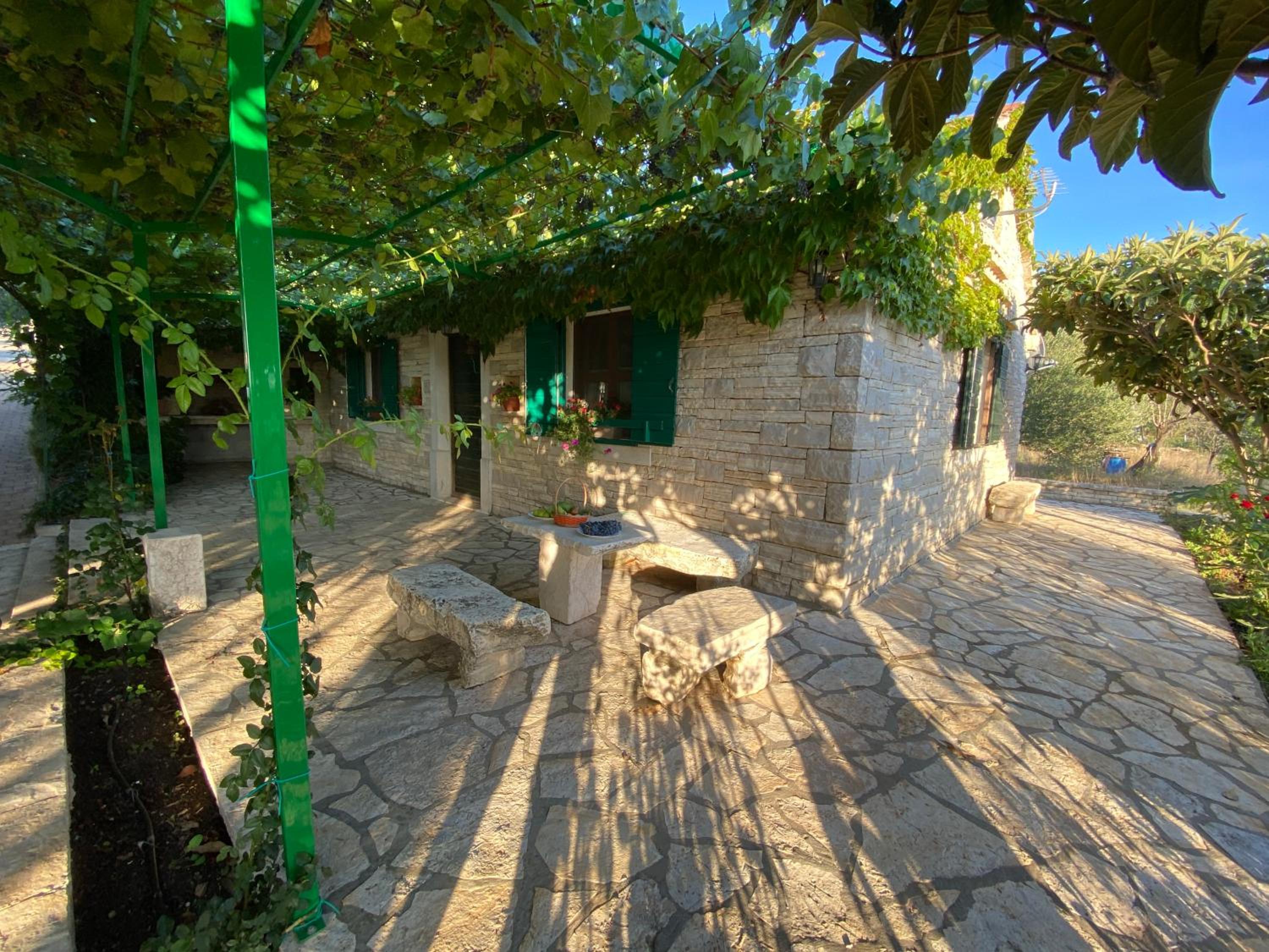 Stone Holiday Homes Stankovci with pool and Mediterranean gardens view 3