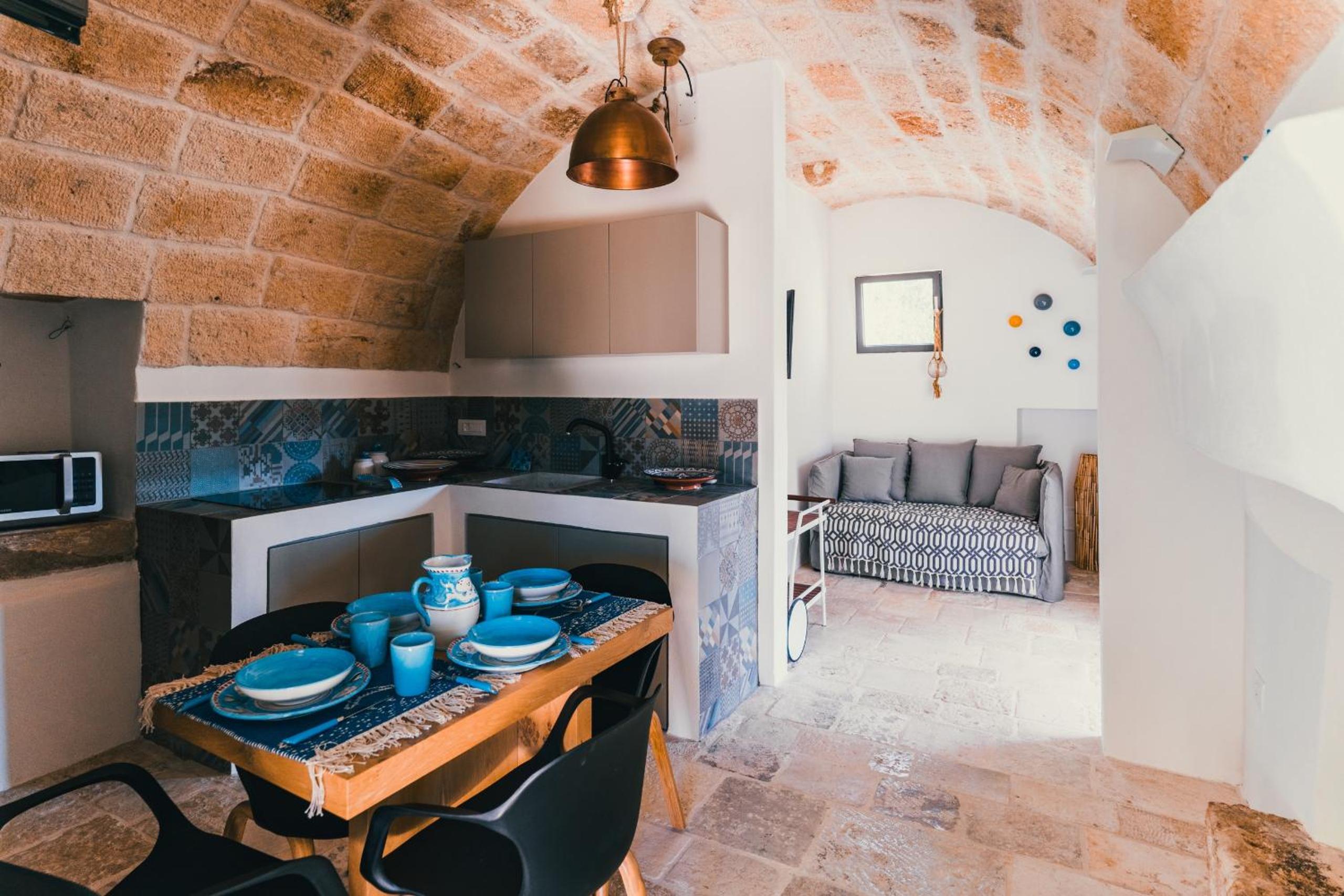 HelloApulia Villa Gemma - Direct access to the sea with private eco pool view 5