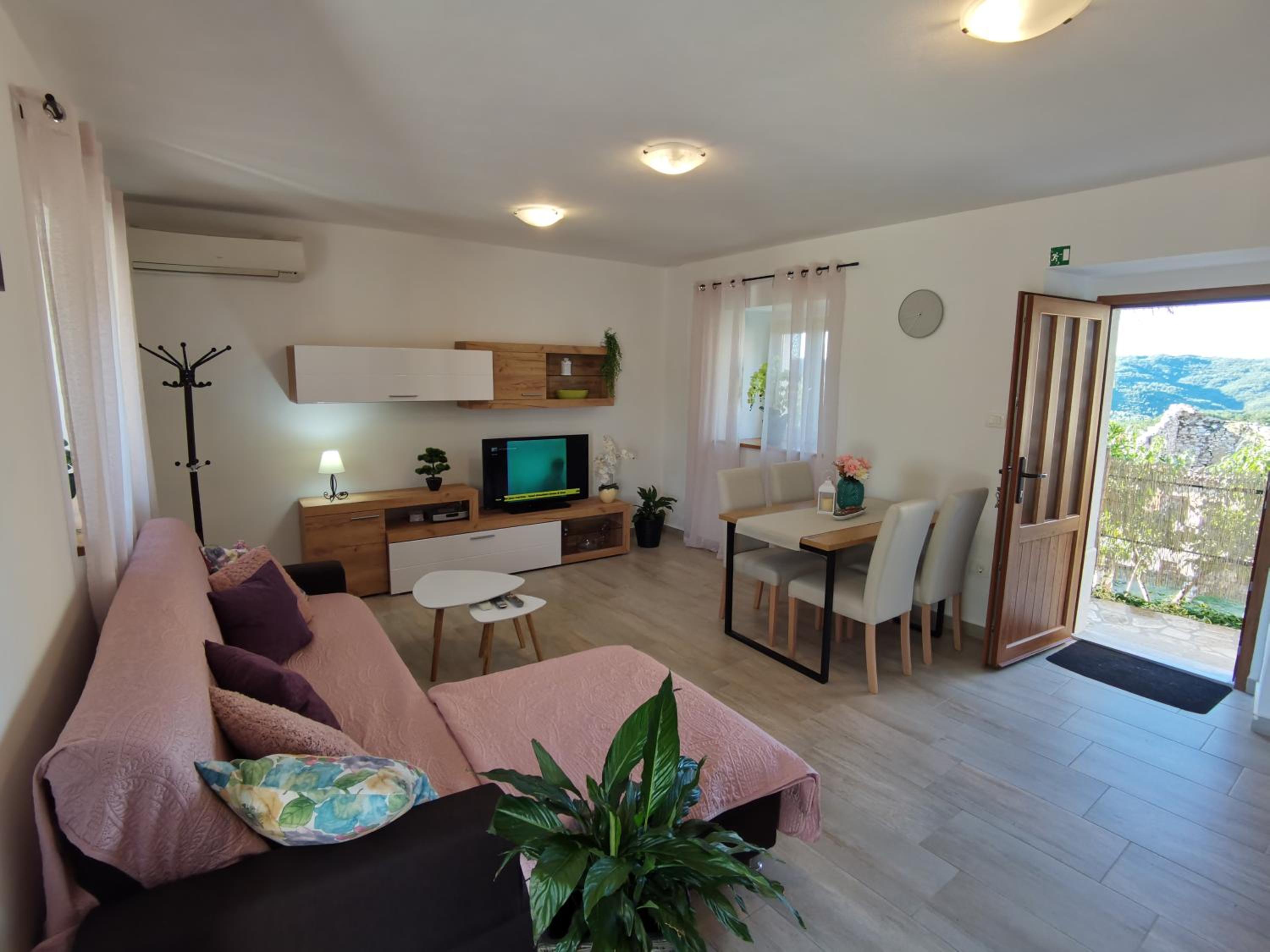 Jasmina Apartment view 5