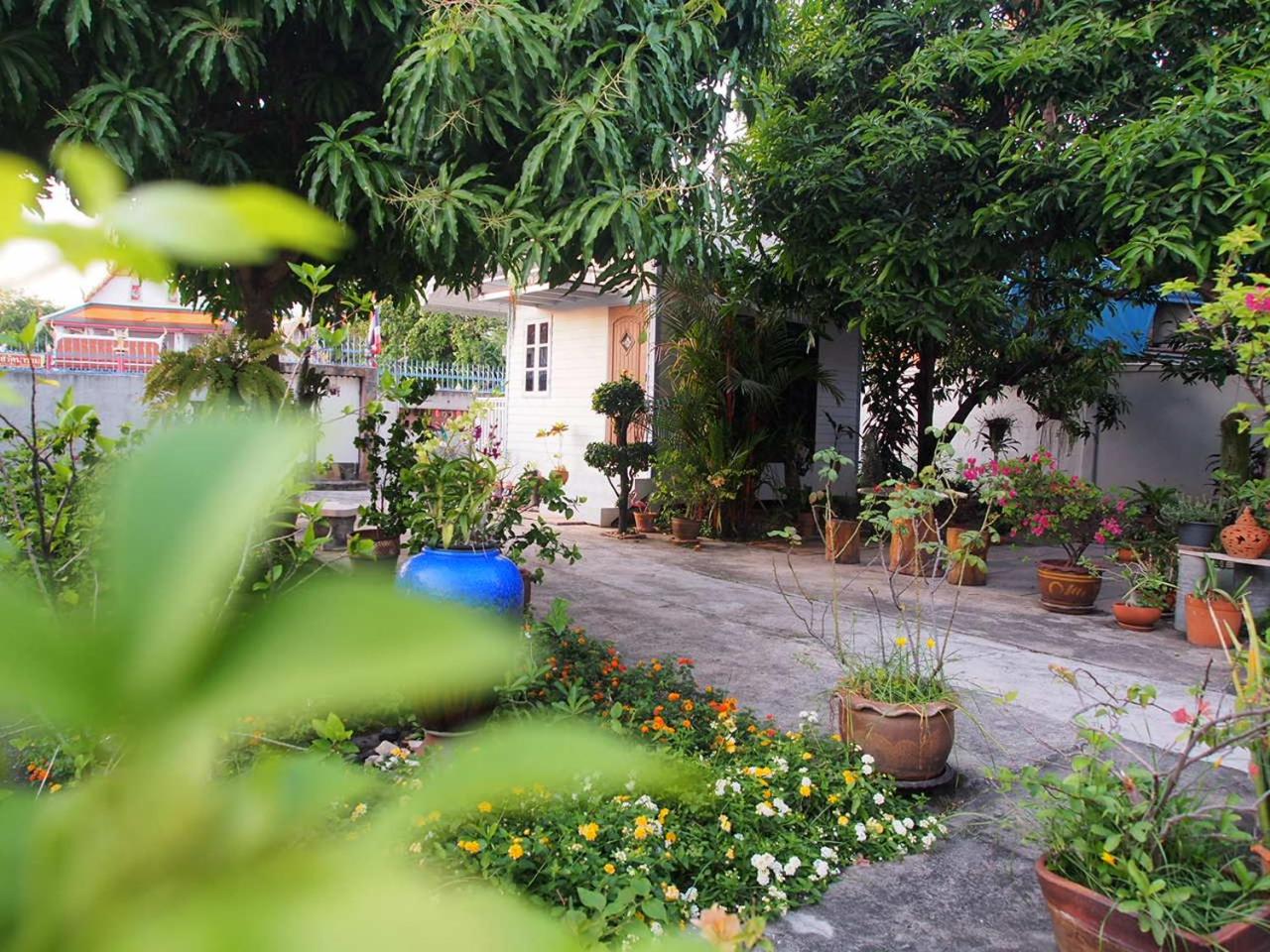KINN Stay50 Bangkok view 4