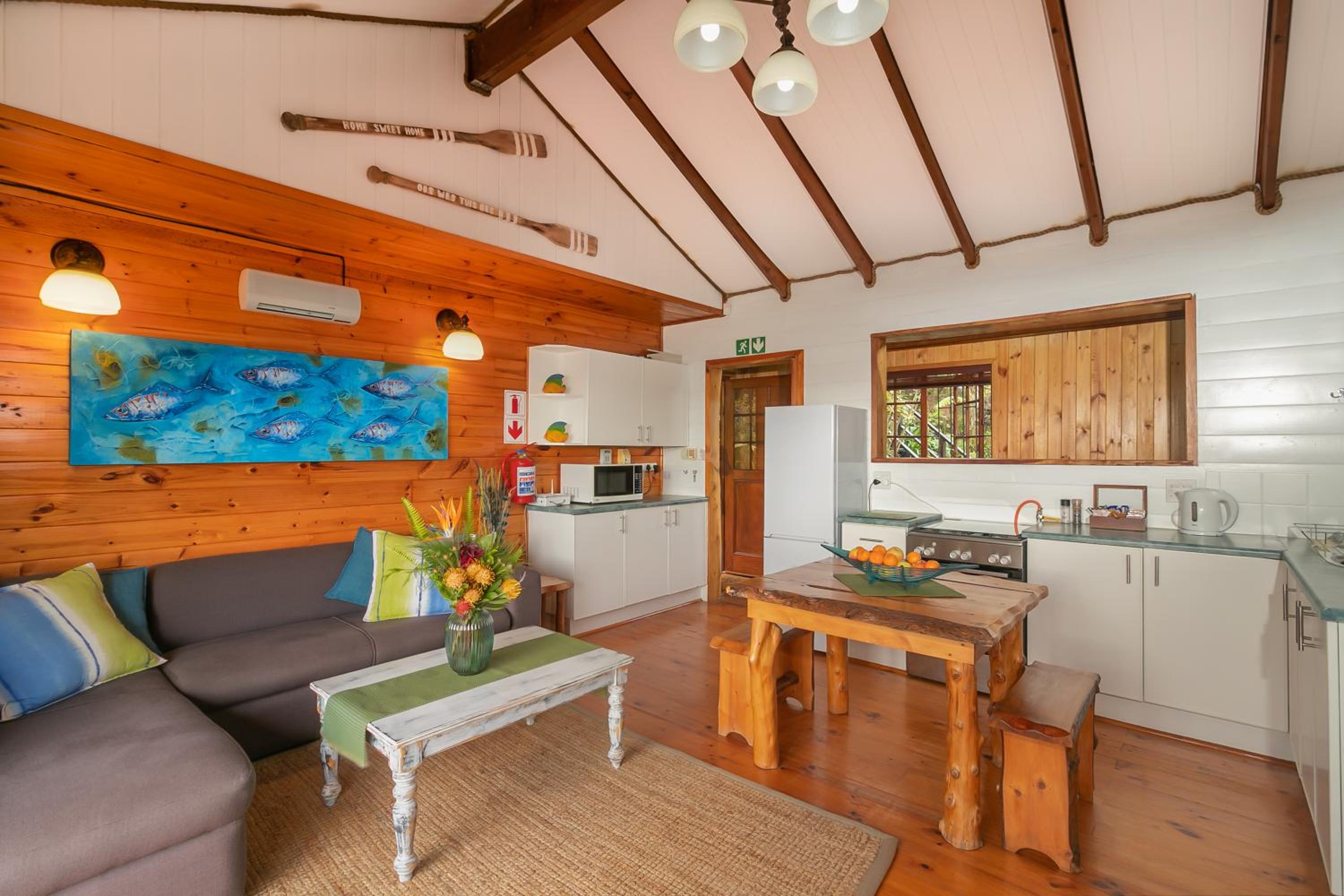 Big Tree House Lodge