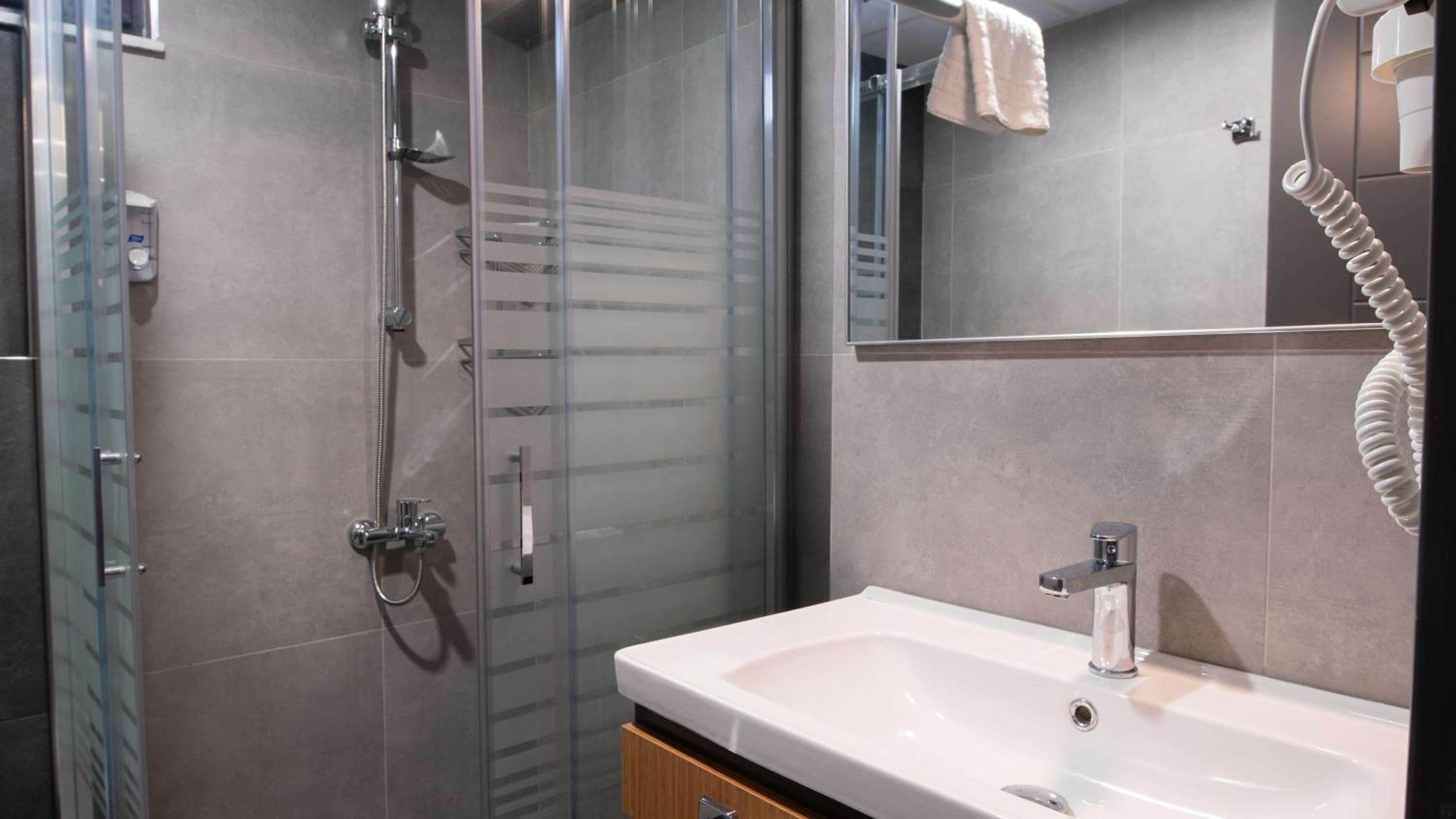 OPERA SUITES Apart Hotel - Image 53