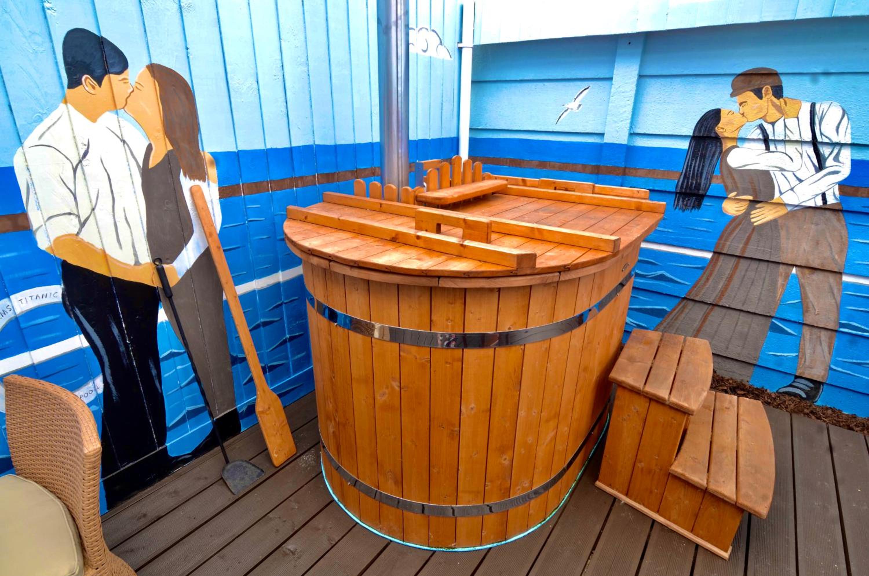 Rose Titanic Belfast holiday home view 2
