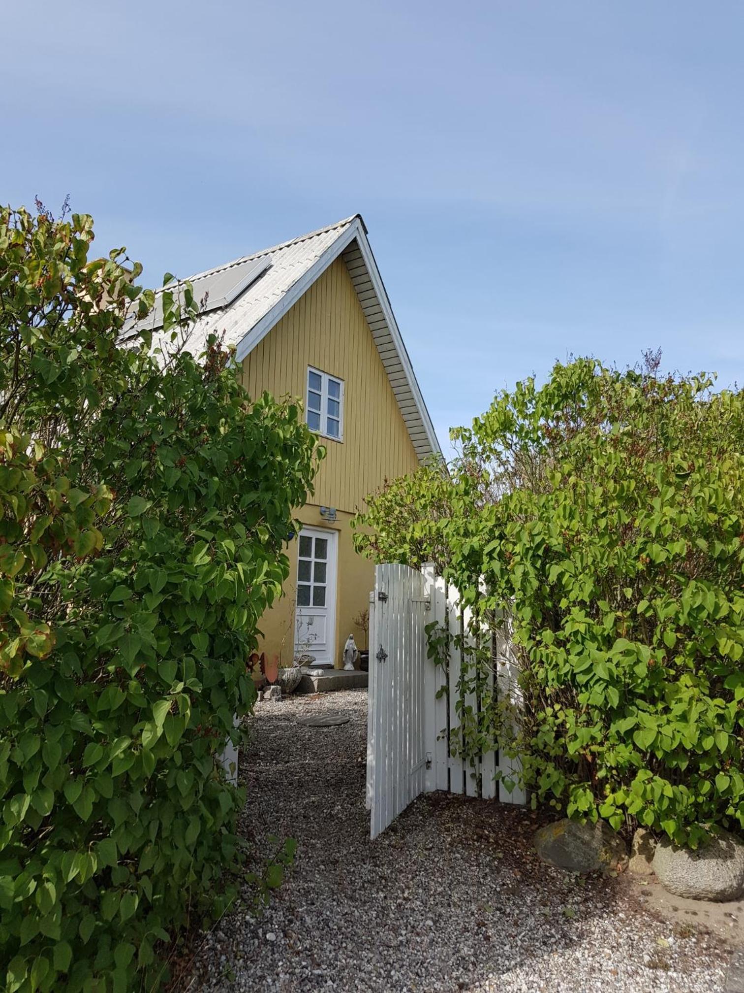 Beachhouse Langeland 20 m to private Beach