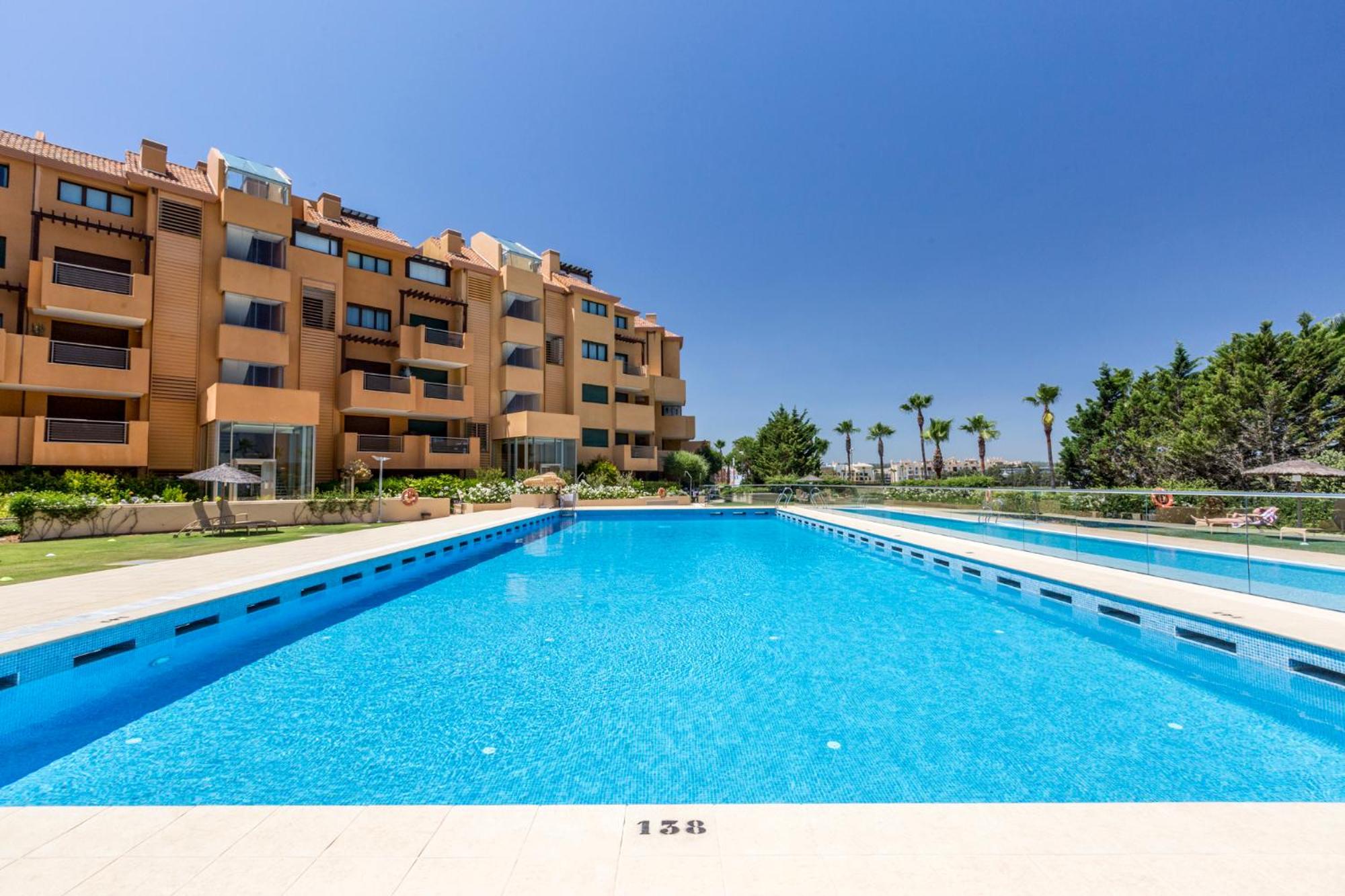 Hotel Ribera Del Marlin