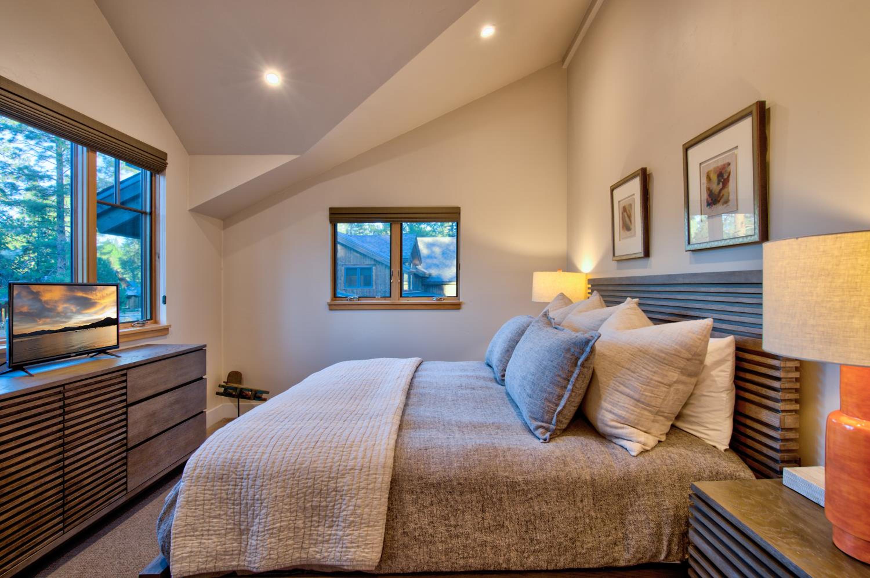 Lake Tahoe Vacations - NEW 4BD Residence in the Signature Home Collection at Old Greenwood! - Property Image 8