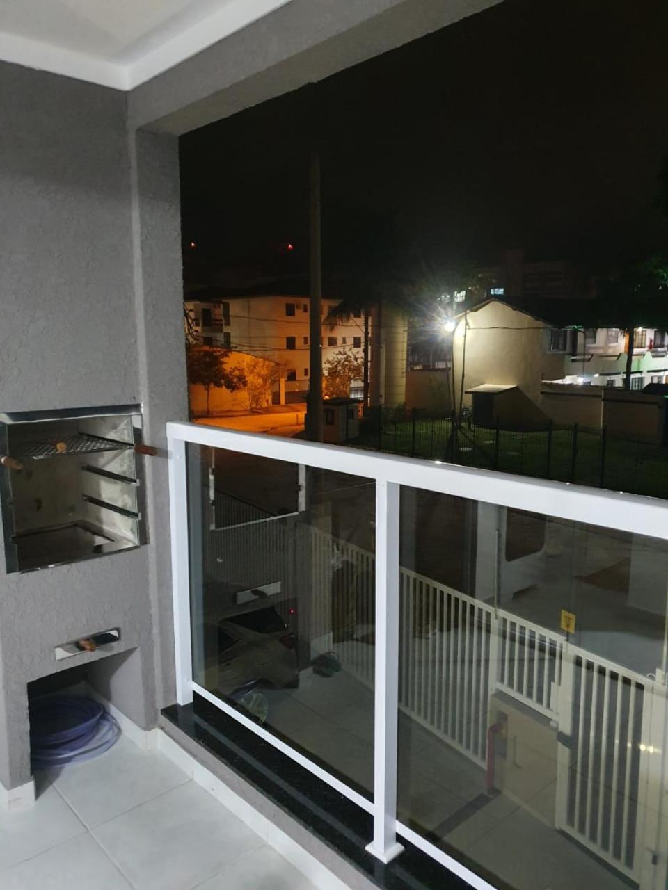 Lindo Apartamento em Ubatuba view 3