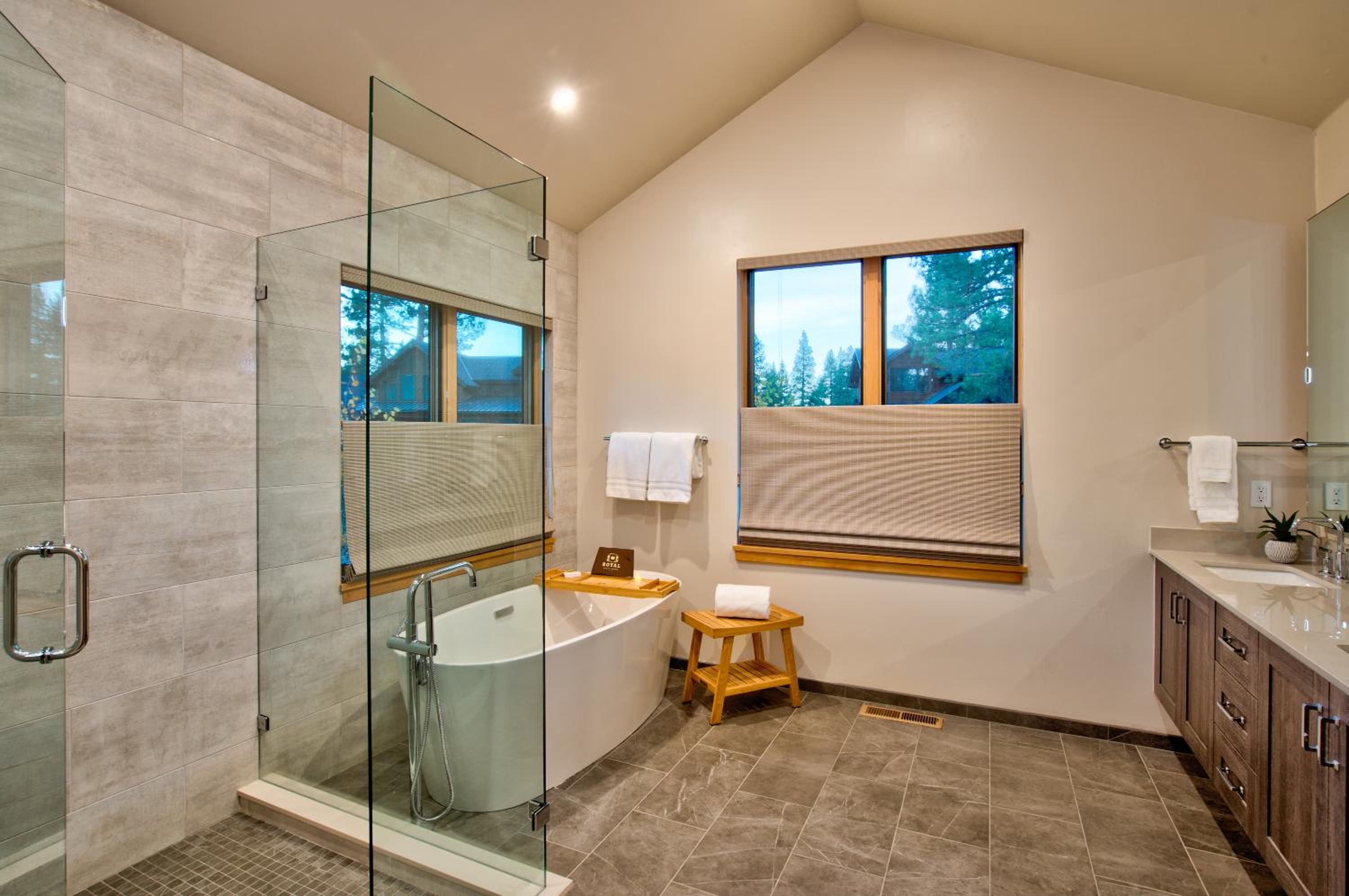 Lake Tahoe Vacations - NEW 4BD Residence in the Signature Home Collection at Old Greenwood! - Property Image 16
