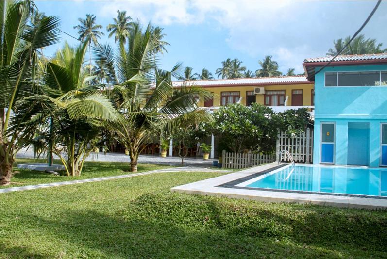Larn's Villa Hotel & Apartment