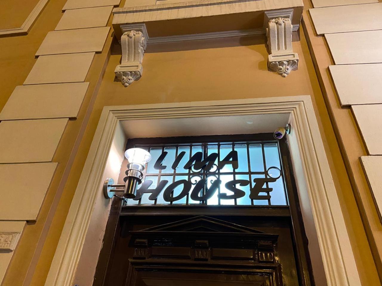 Lima House Hostel