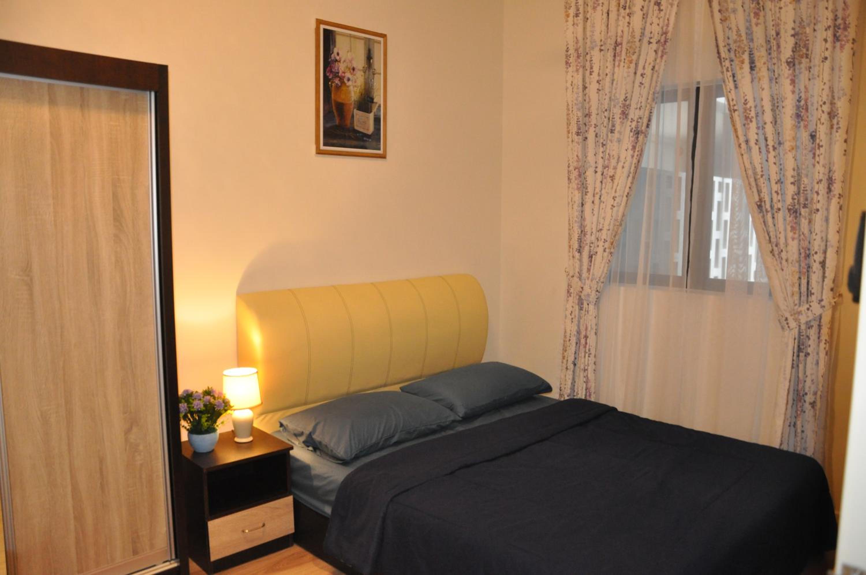 AmySity Homestay Gandaria Modern Lifestyle walking distance to Hub Shopping Centre at Sek 9 Bangi Sentral With Netflix photo 4