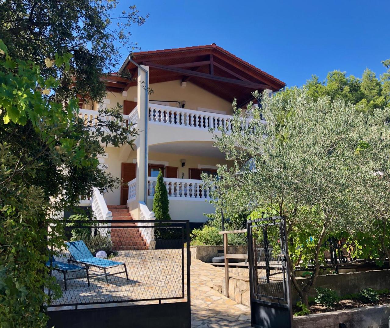 Hotel Villa Maximilian - Image 1