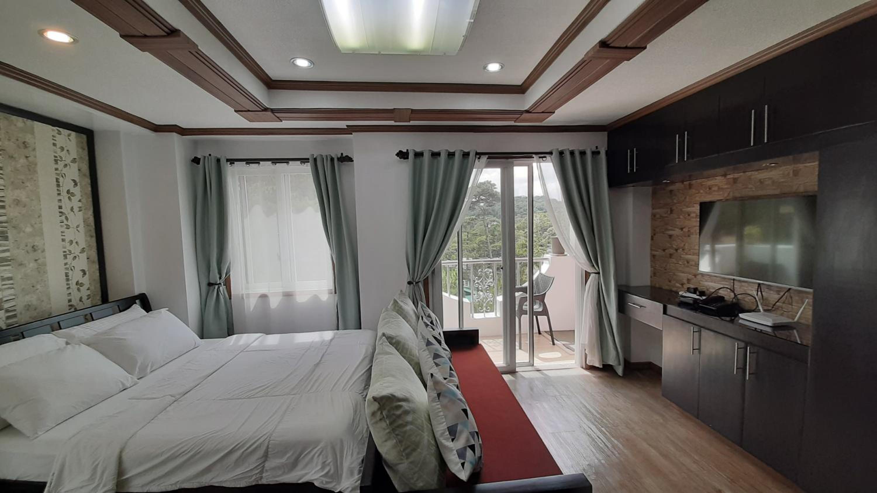 Gab's CozyHome at Bonbel Condo, Botanical Gardens Baguio