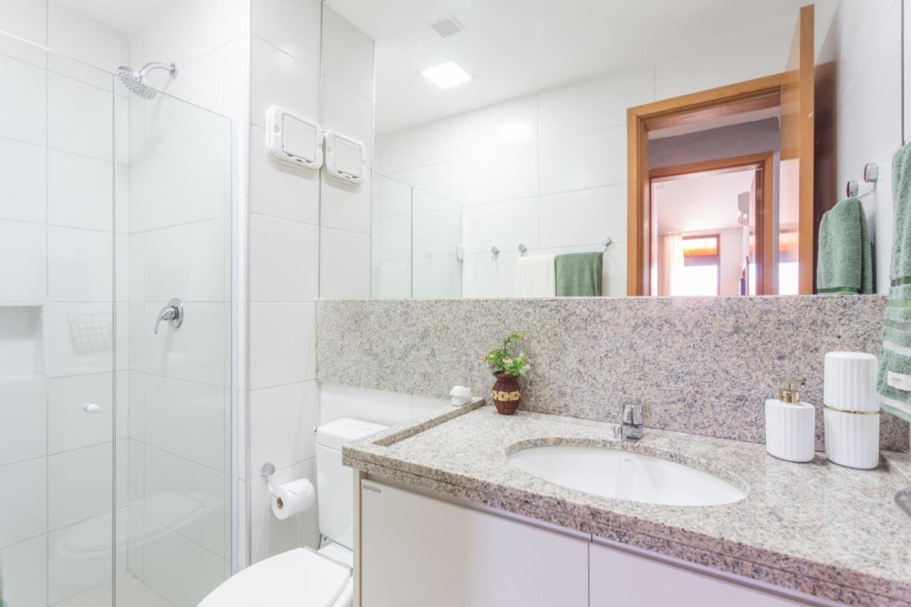 Flat Extra Oka Beach Residence Muro Alto view 3