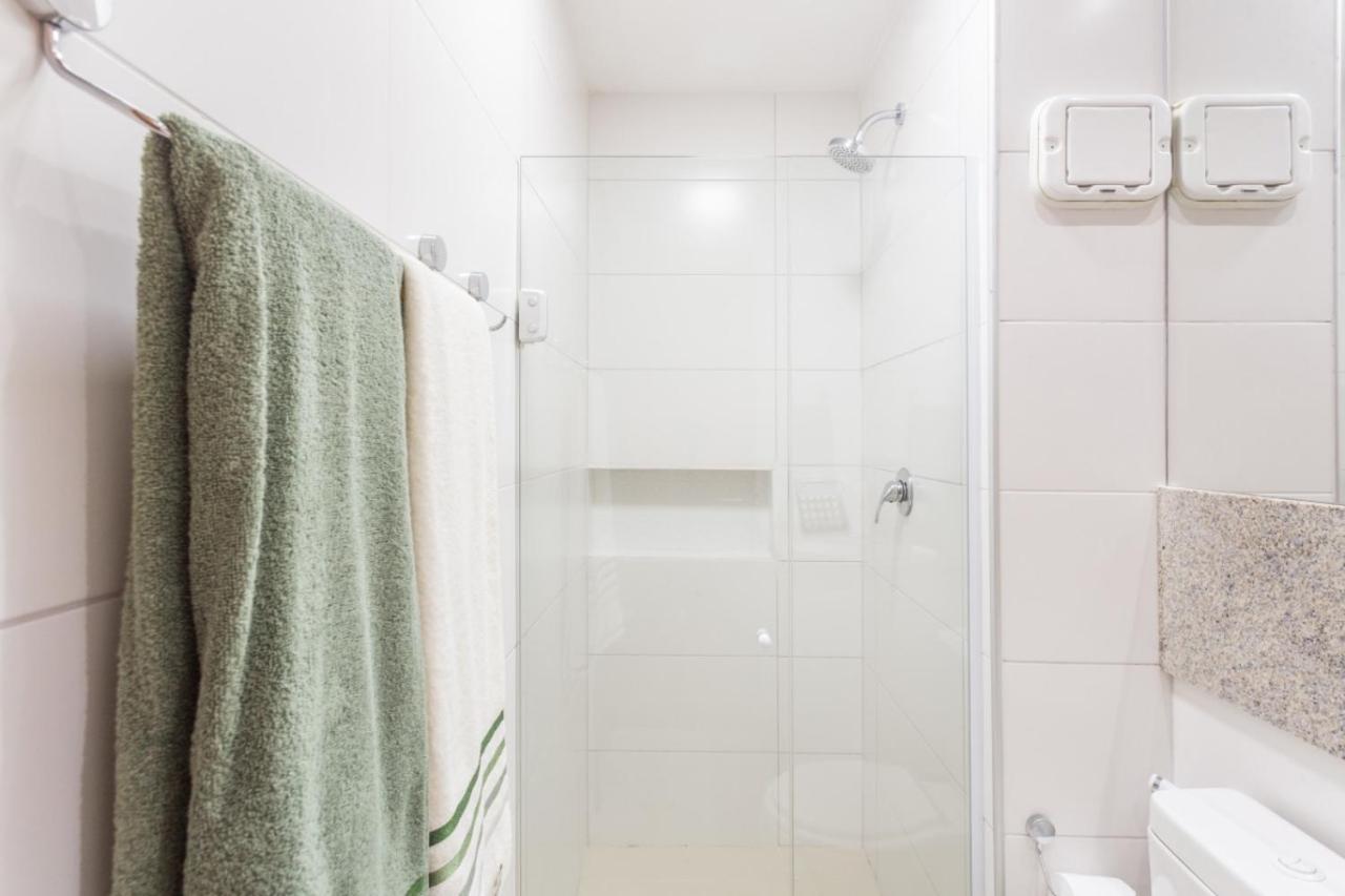 Flat Extra Oka Beach Residence Muro Alto view 4