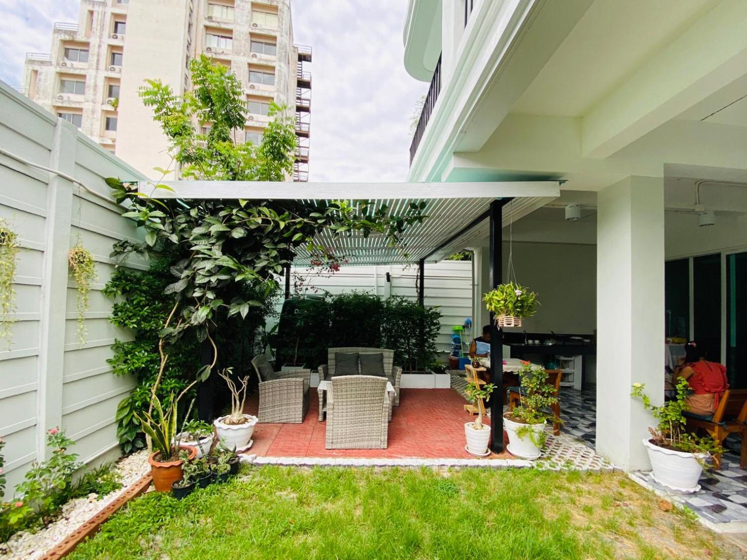 TEAK VILLA