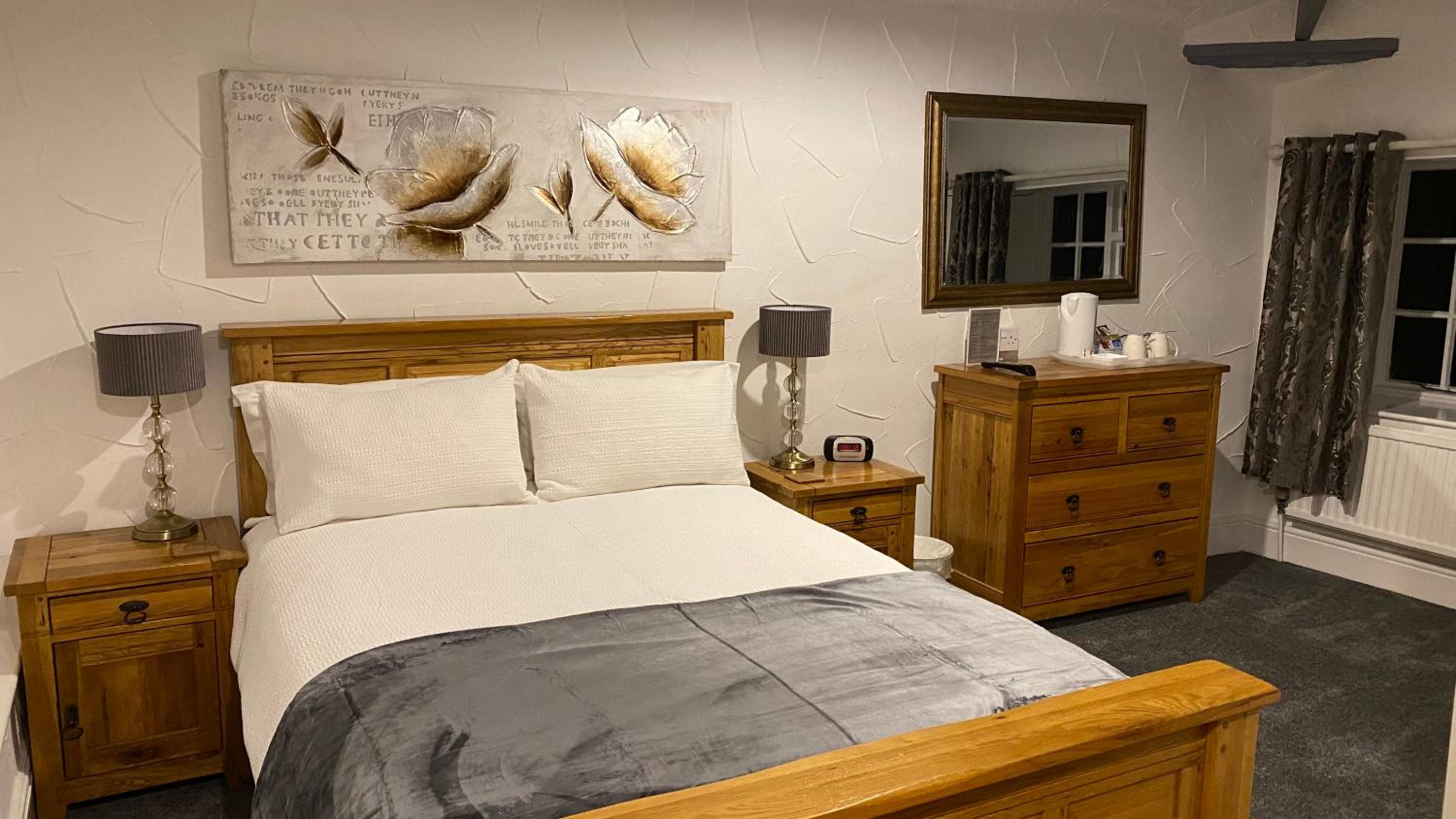 Bridge Farm Hotel