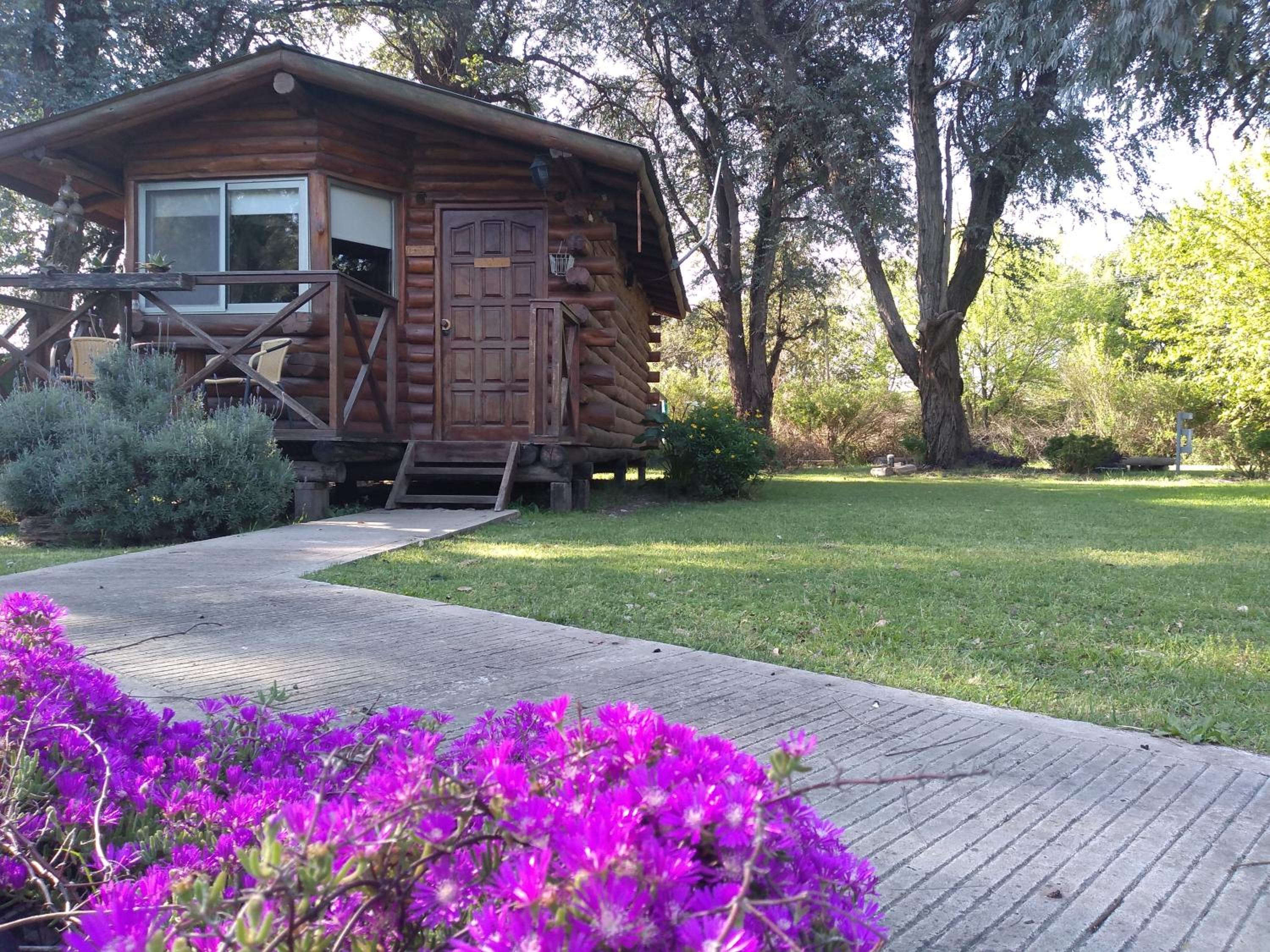 Pualy Resort & Spa