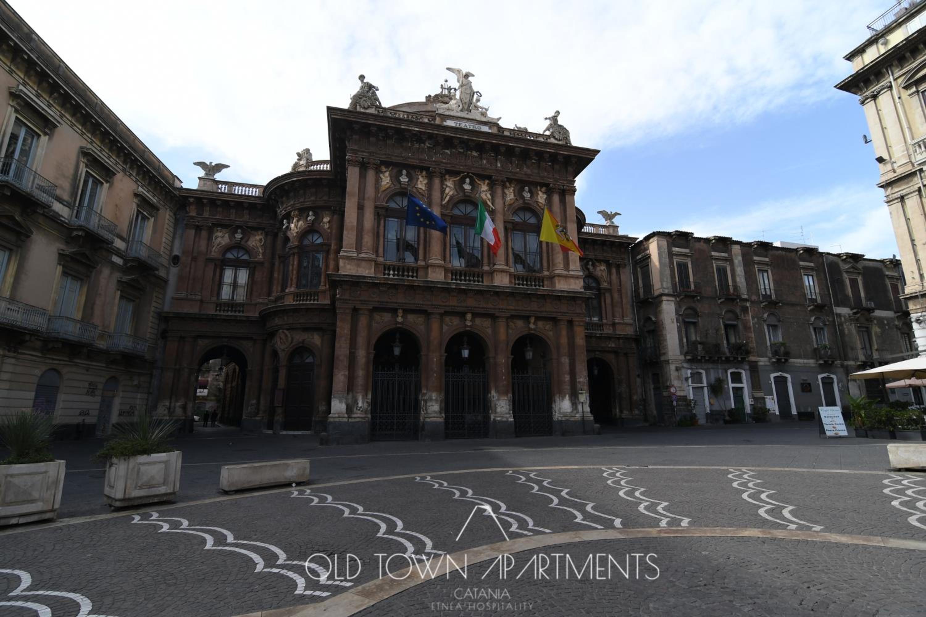 Old Town Apartments Catania view 3