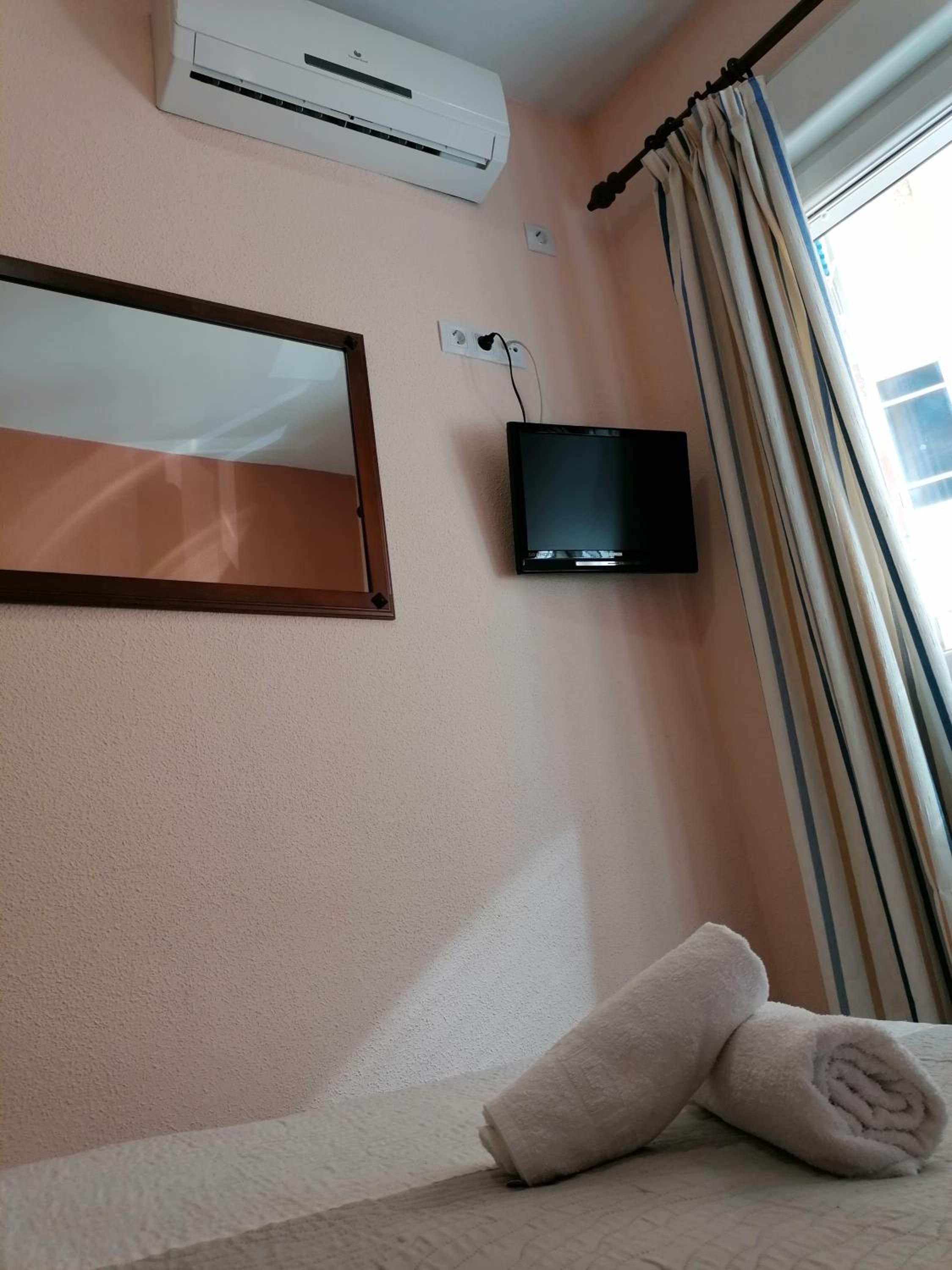 Hostal Hernan Cortes