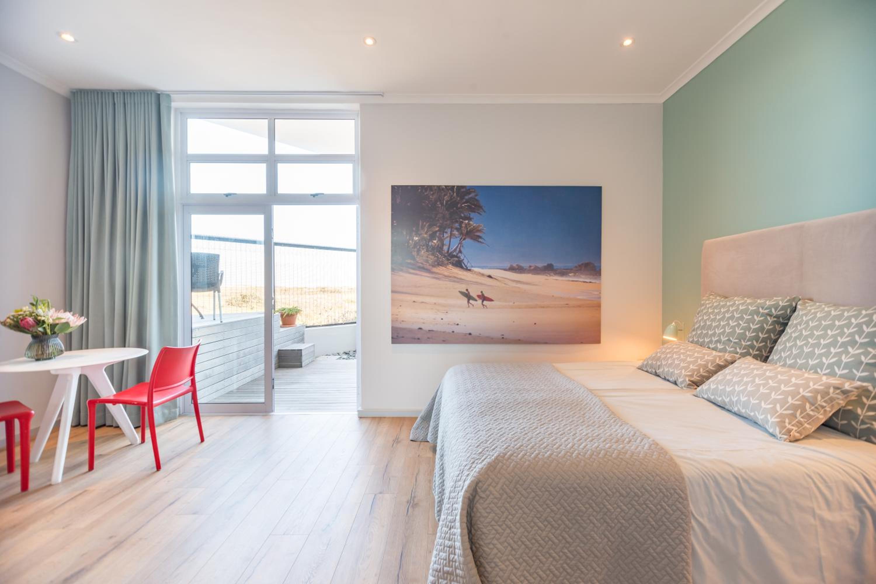 ocean12 Guesthouse Sunset Beach view 3