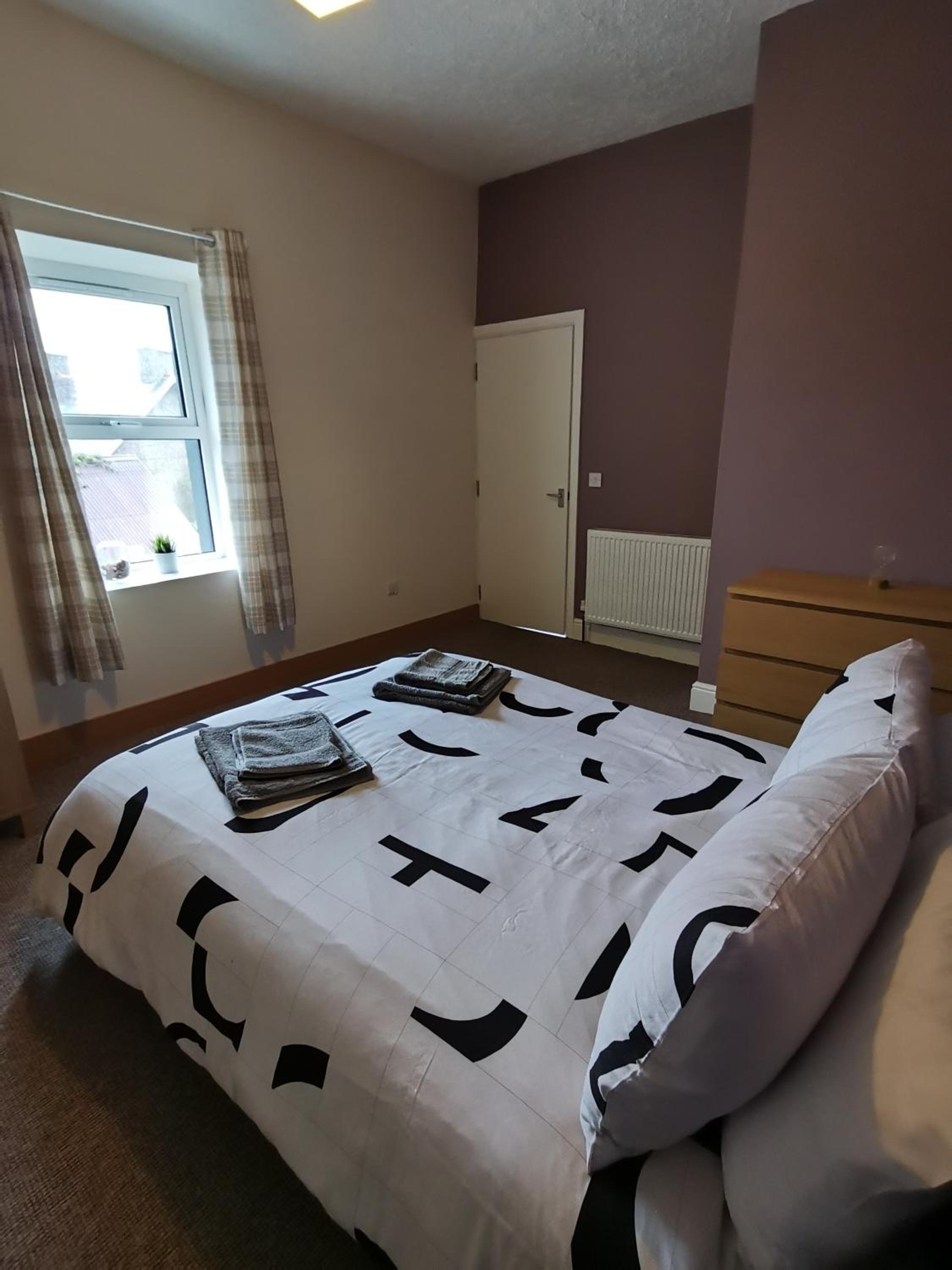 Gwynedd House Flat 2 view 2