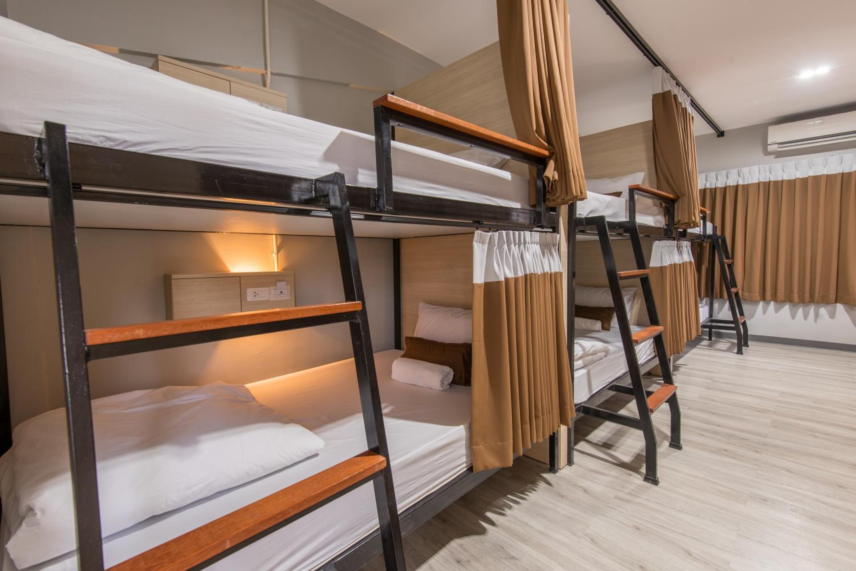 Siam Stadium Hostel