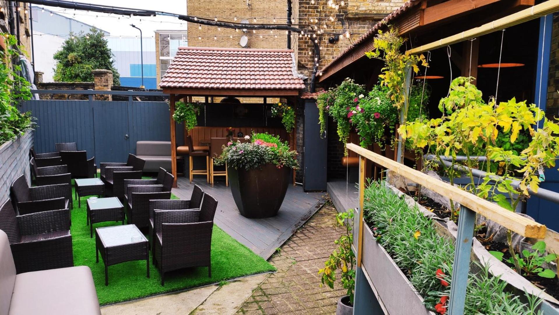 outdoor bbq area