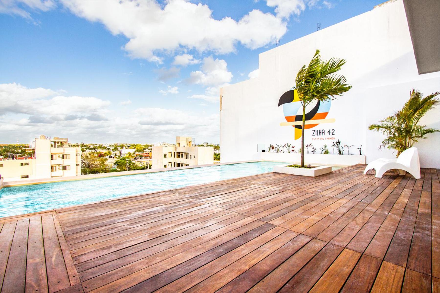 Splash Pool, Rooftop Terrace, Patio, Beach 4 Blks