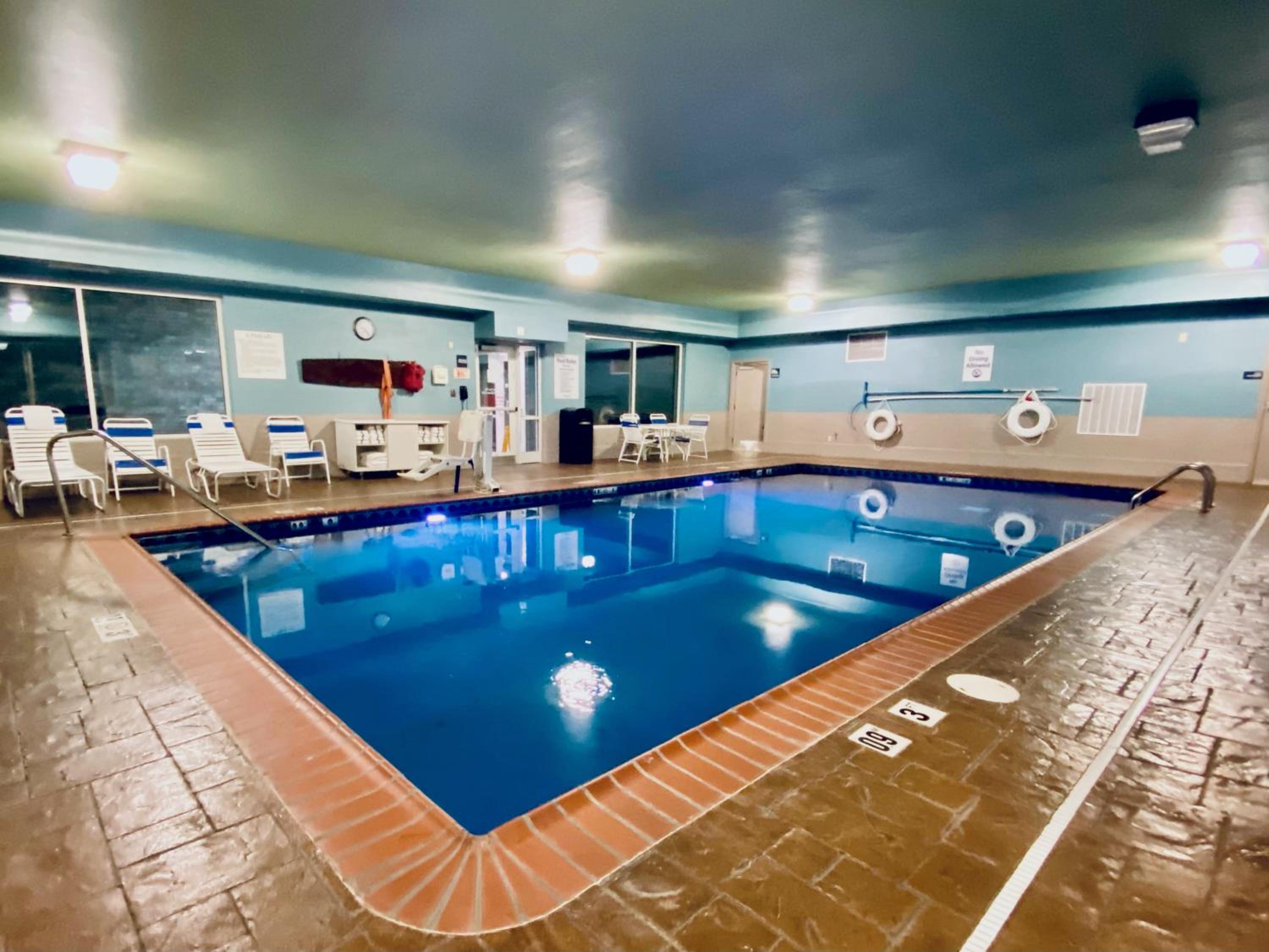 Somerset Vacations - Holiday Inn Express Hotel  Suites Somerset Central, an IHG Hotel - Property Image 51
