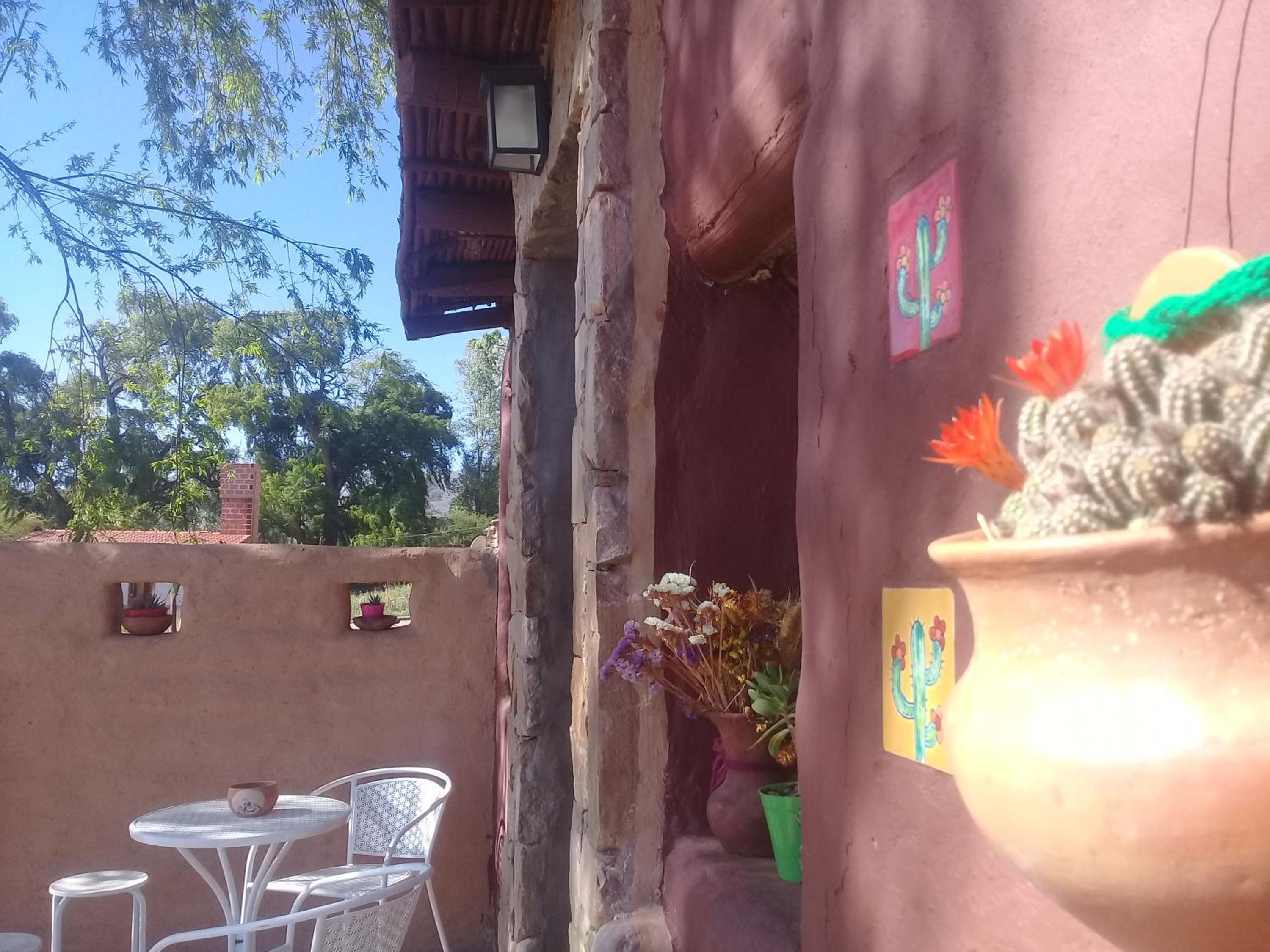 Cabaña El Cardón,casita en el campo quebradeño
