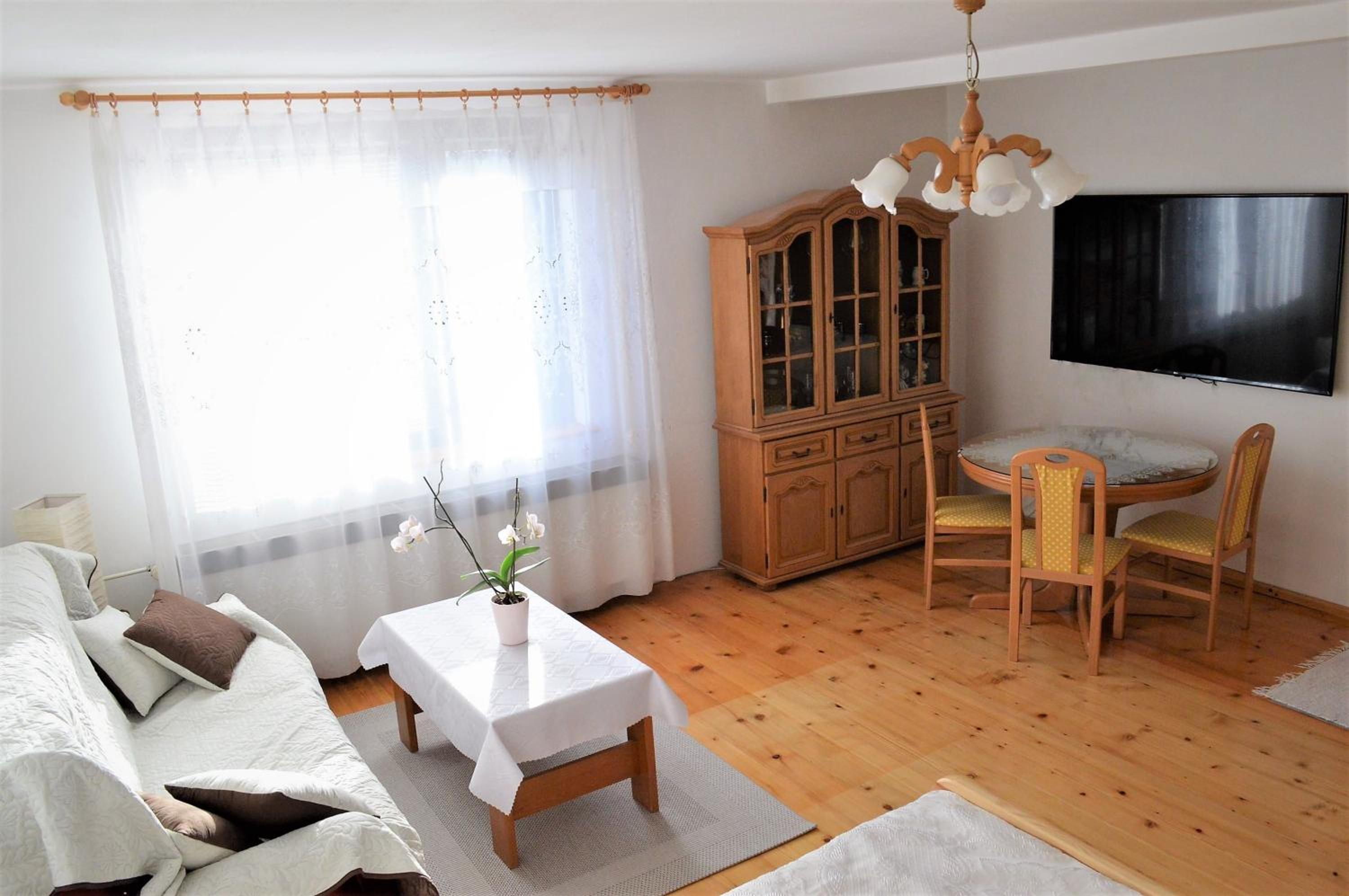 Apartmány LÍVIA Litmanová view 3