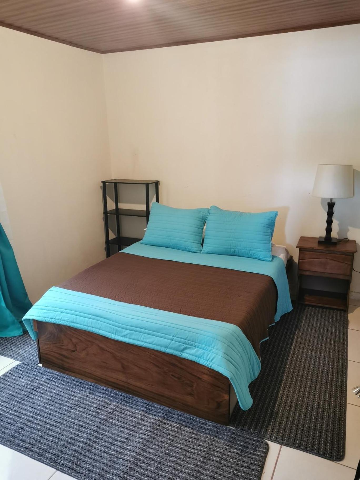 Hostel Coati Place Bed & Breakfast Adults Only