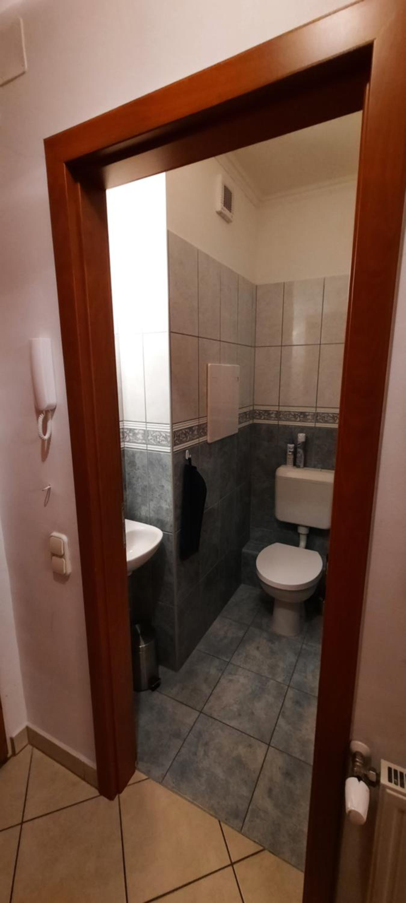 Photo 33