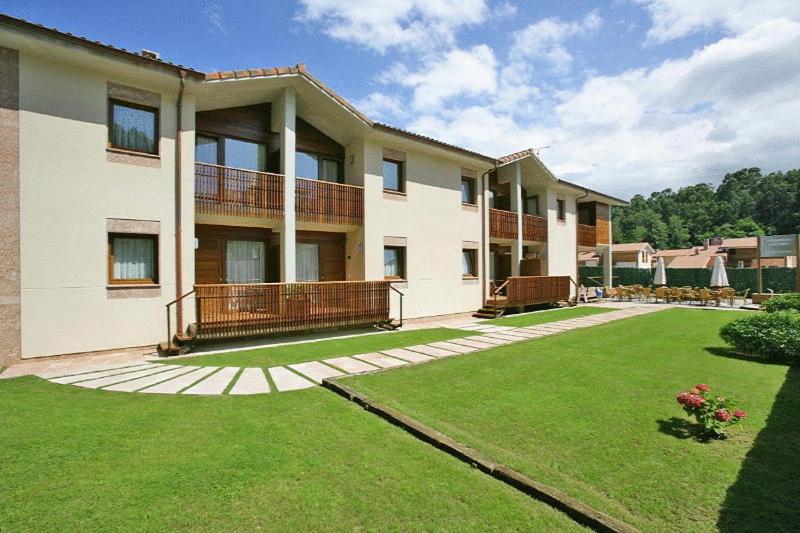 Apartamentos La Barzana