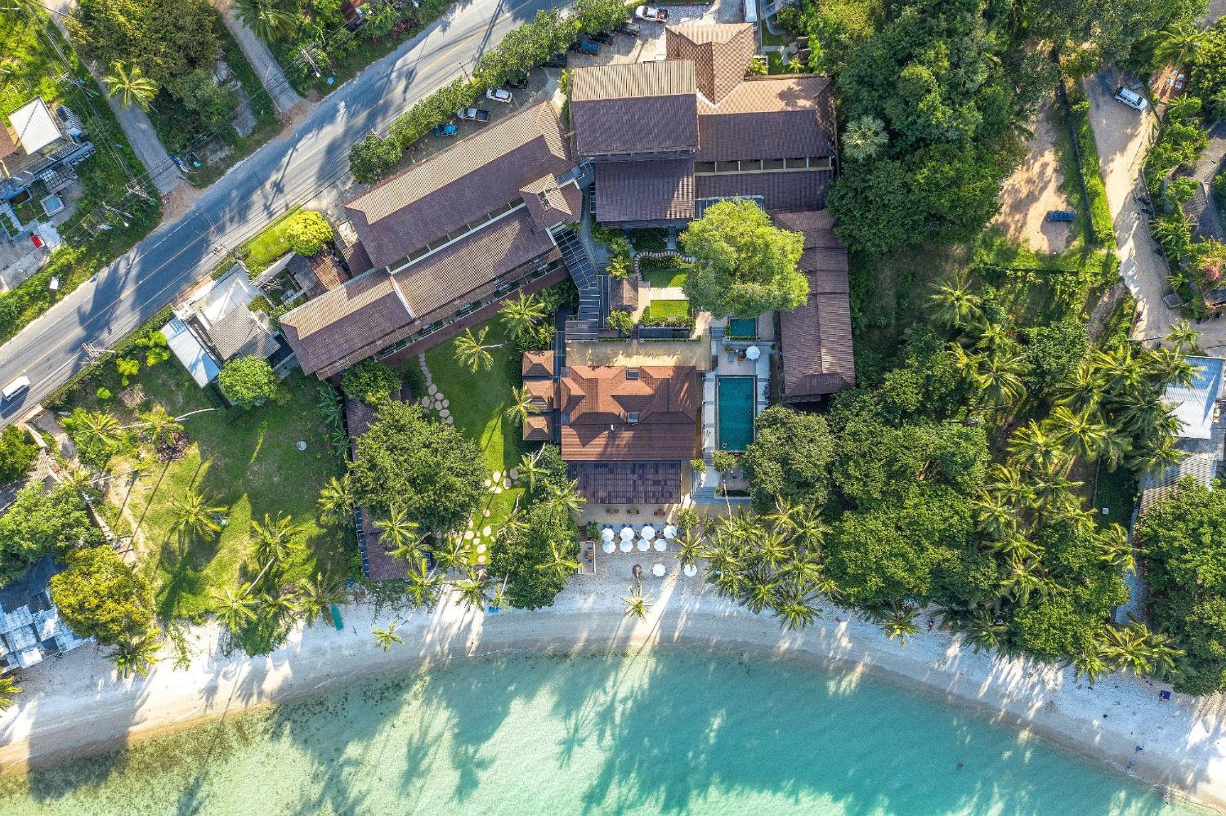 Impiana Beachfront Resort Chaweng Noi, Koh Samui view 5