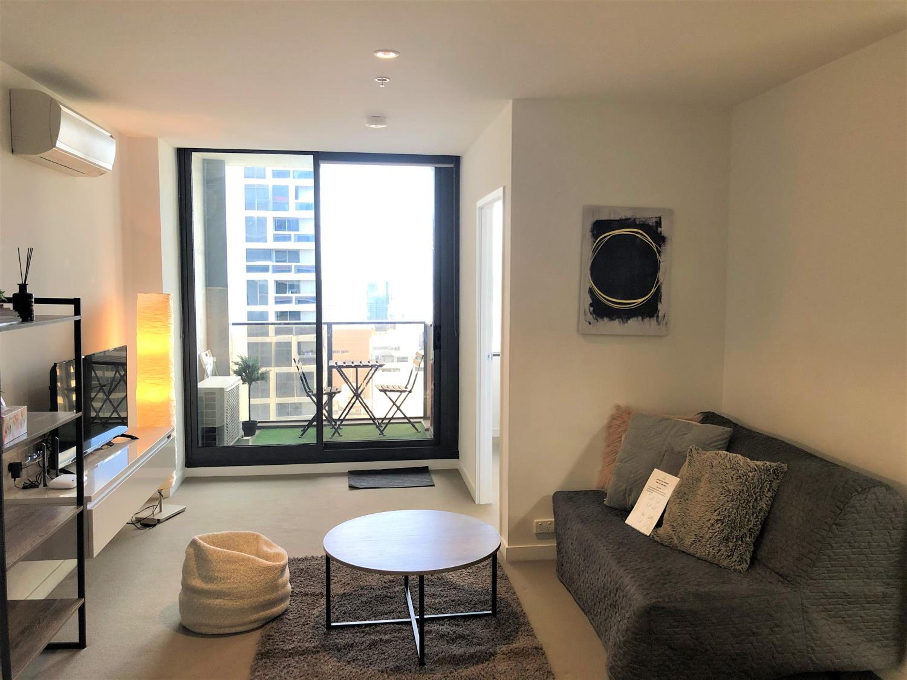 ReadySet Apartments at Madison
