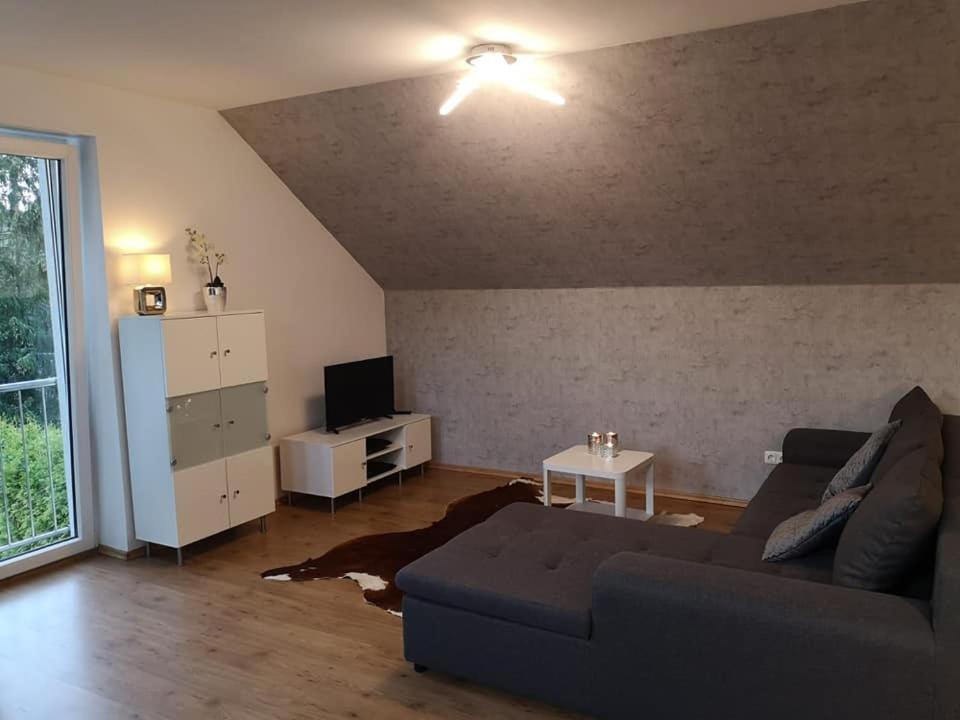 Haus am Hang; Ferienwohnung Fernblick view 3